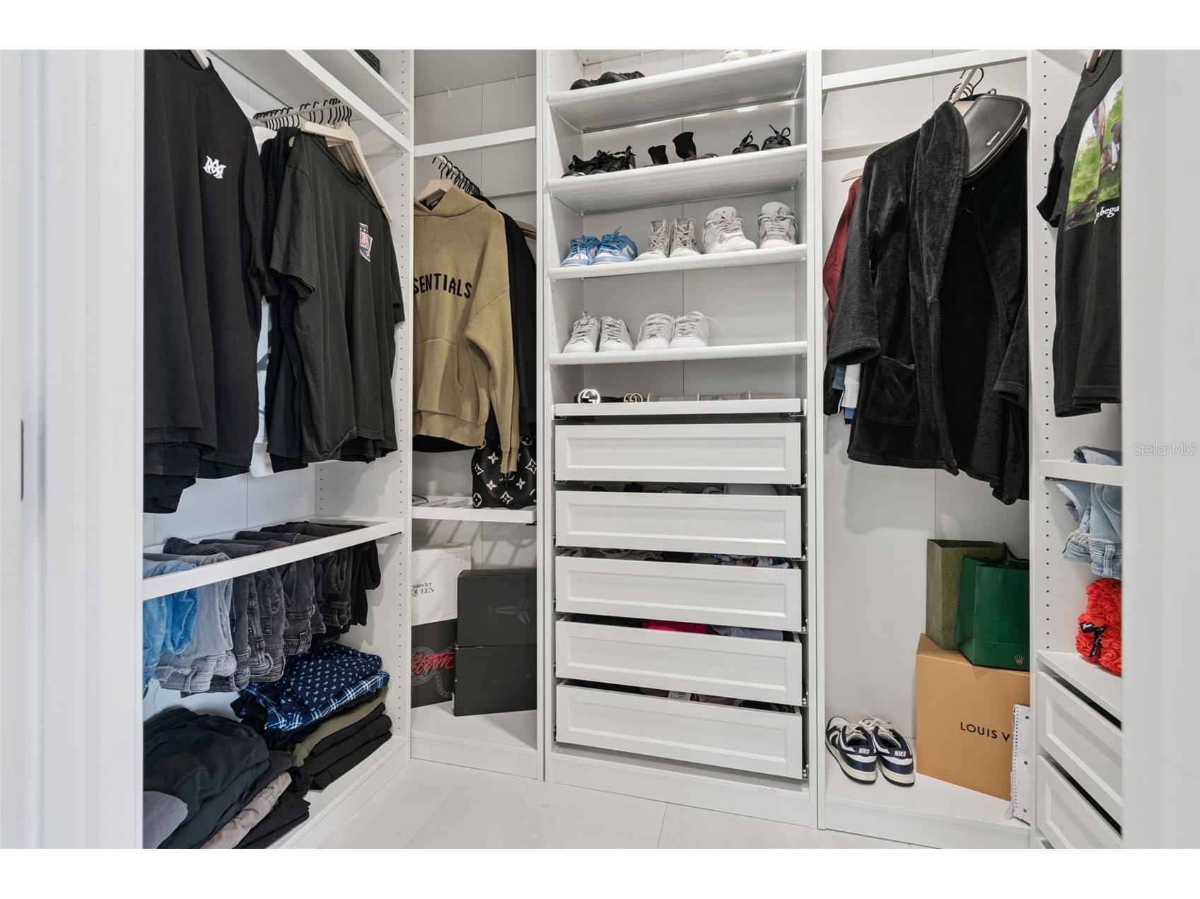 7853 Sundown Drive Saint Petersburg FL 33709 TB8455061 image35