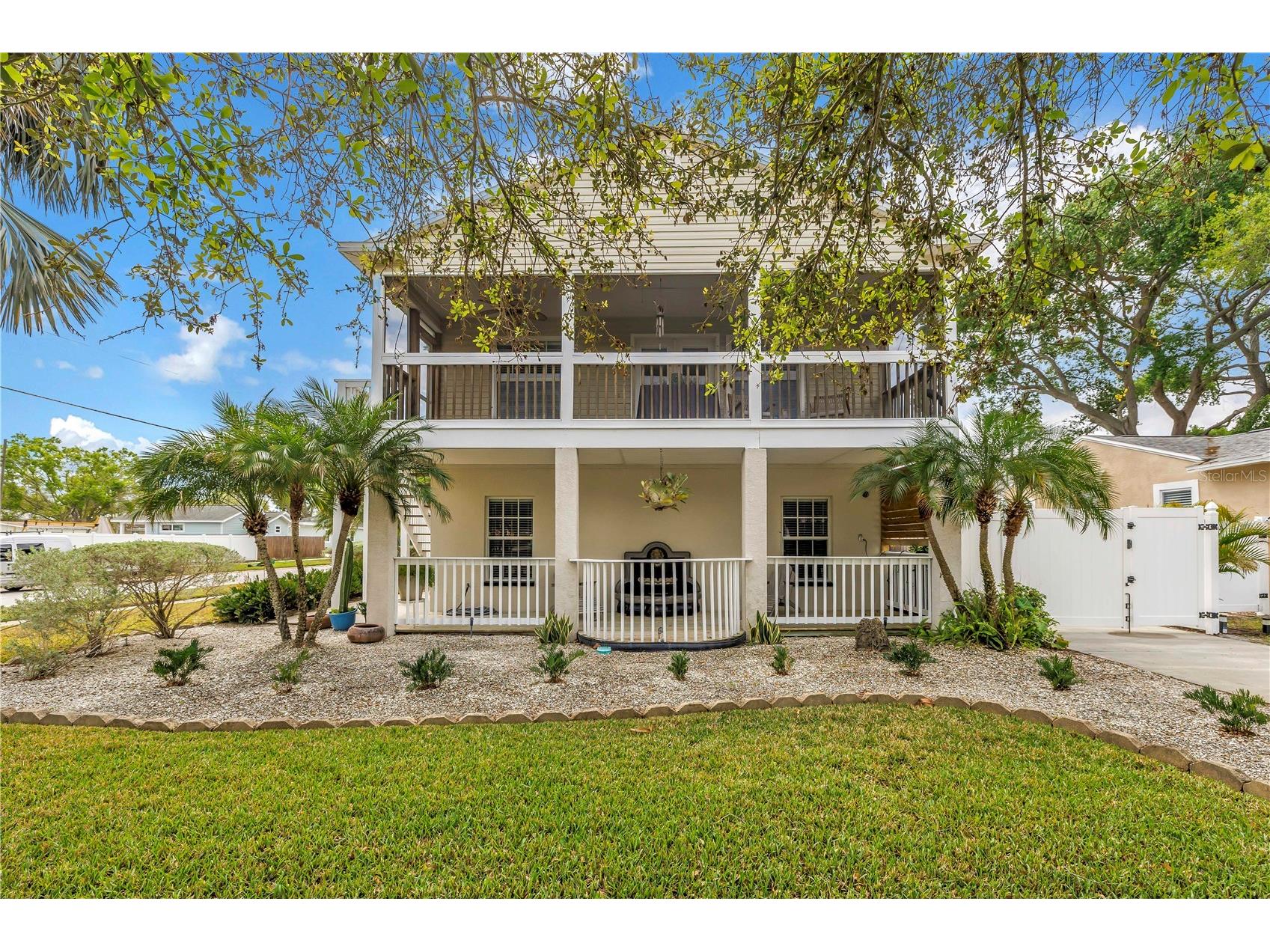 786 59th Avenue NE Saint Petersburg FL 33703 TB8486574 image1