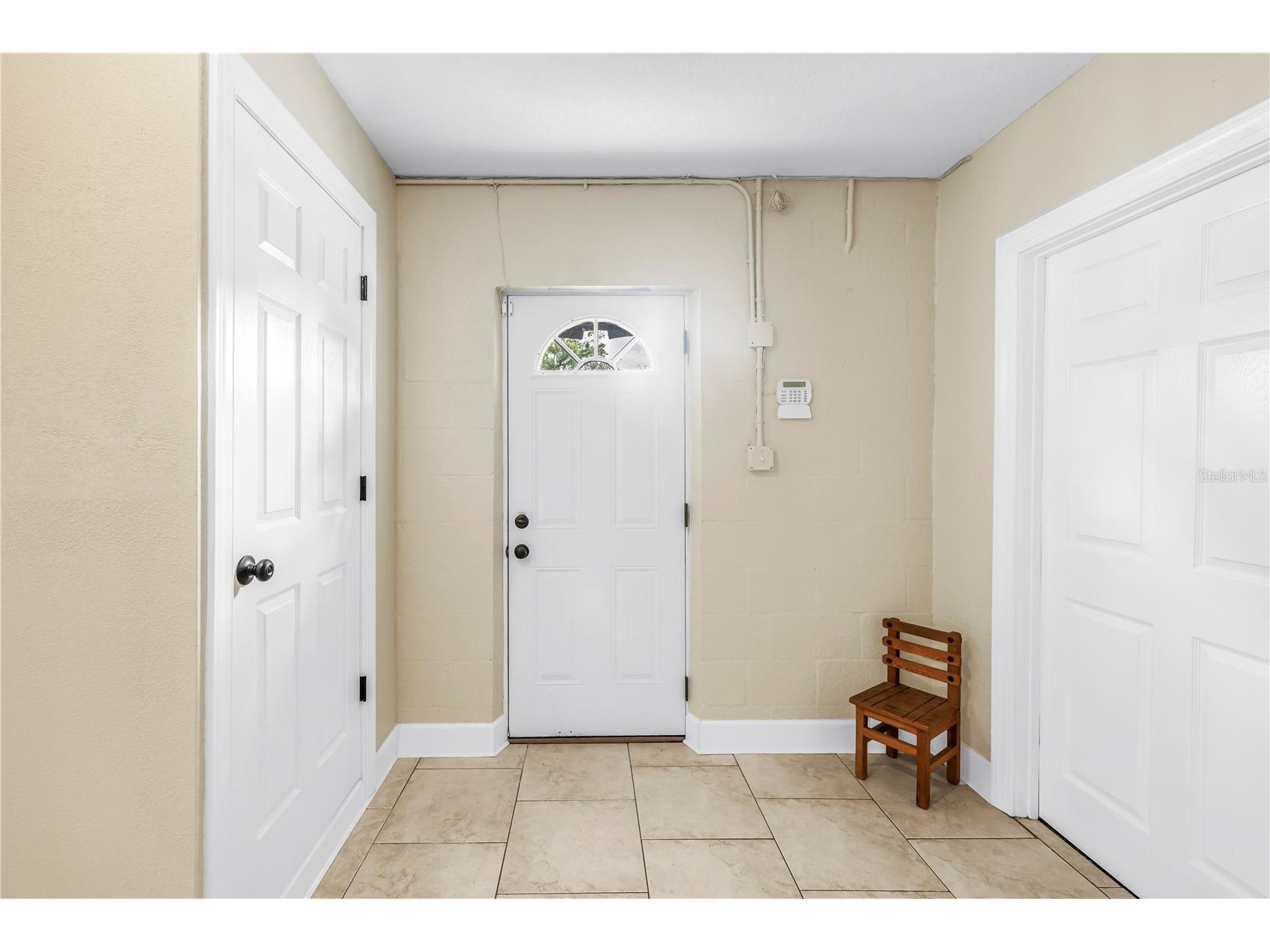 786 59th Avenue NE Saint Petersburg FL 33703 TB8486574 image13