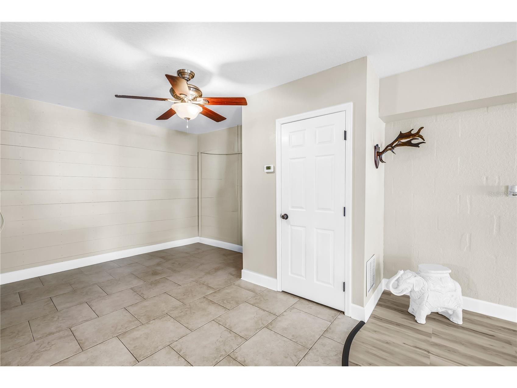 786 59th Avenue NE Saint Petersburg FL 33703 TB8486574 image18