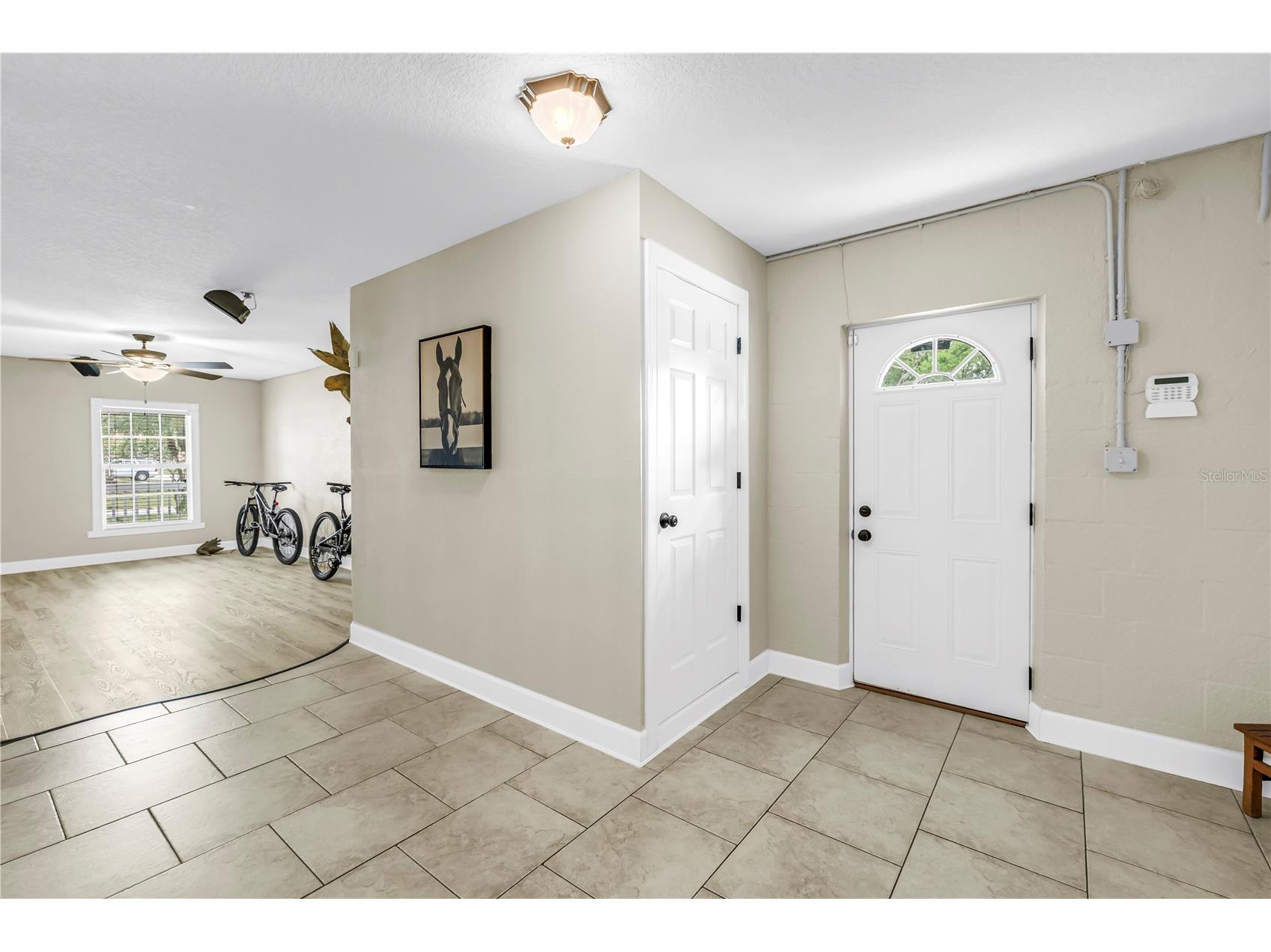 786 59th Avenue NE Saint Petersburg FL 33703 TB8486574 image19