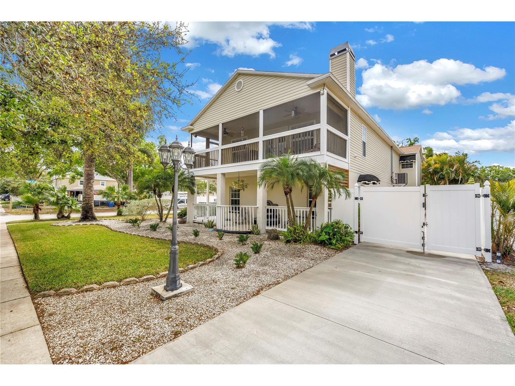 786 59th Avenue NE Saint Petersburg FL 33703 TB8486574 image2