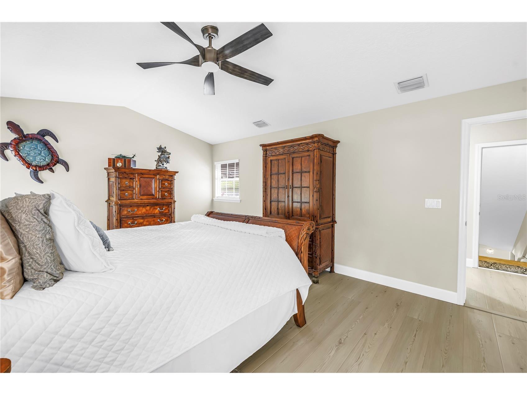 786 59th Avenue NE Saint Petersburg FL 33703 TB8486574 image44