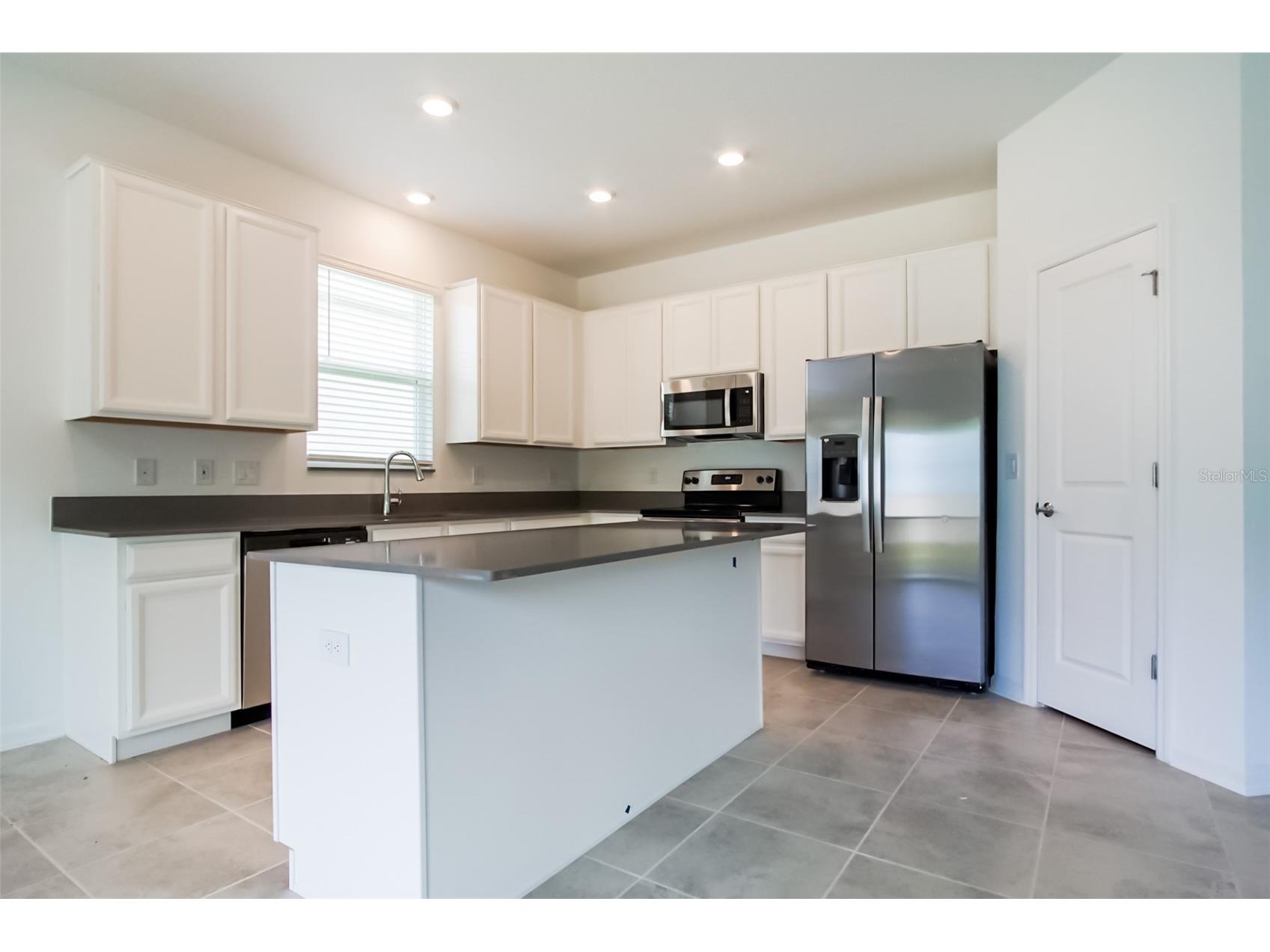 786 Citrus Reserve Boulevard Davenport FL 33837 S5149323 image3