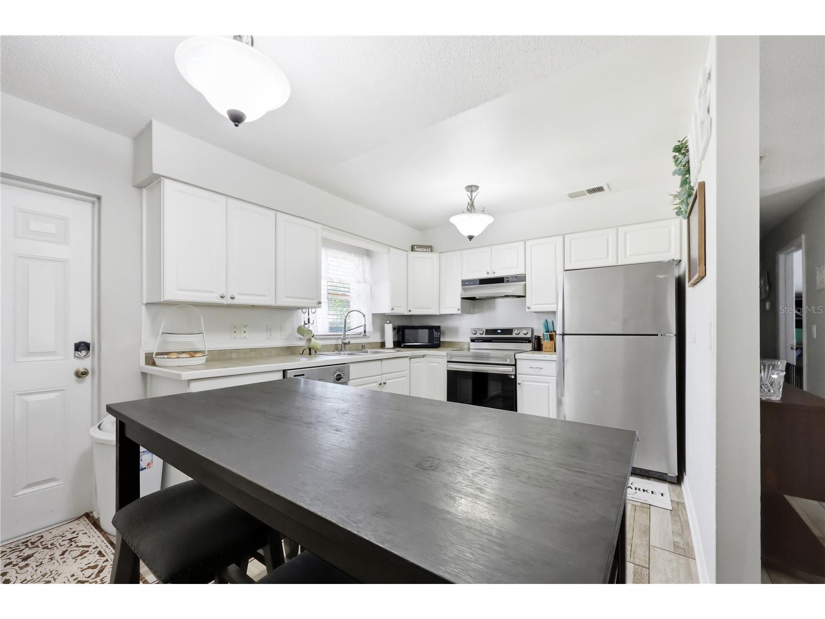 786 E Warren Avenue Longwood FL 32750 O6402162 image8