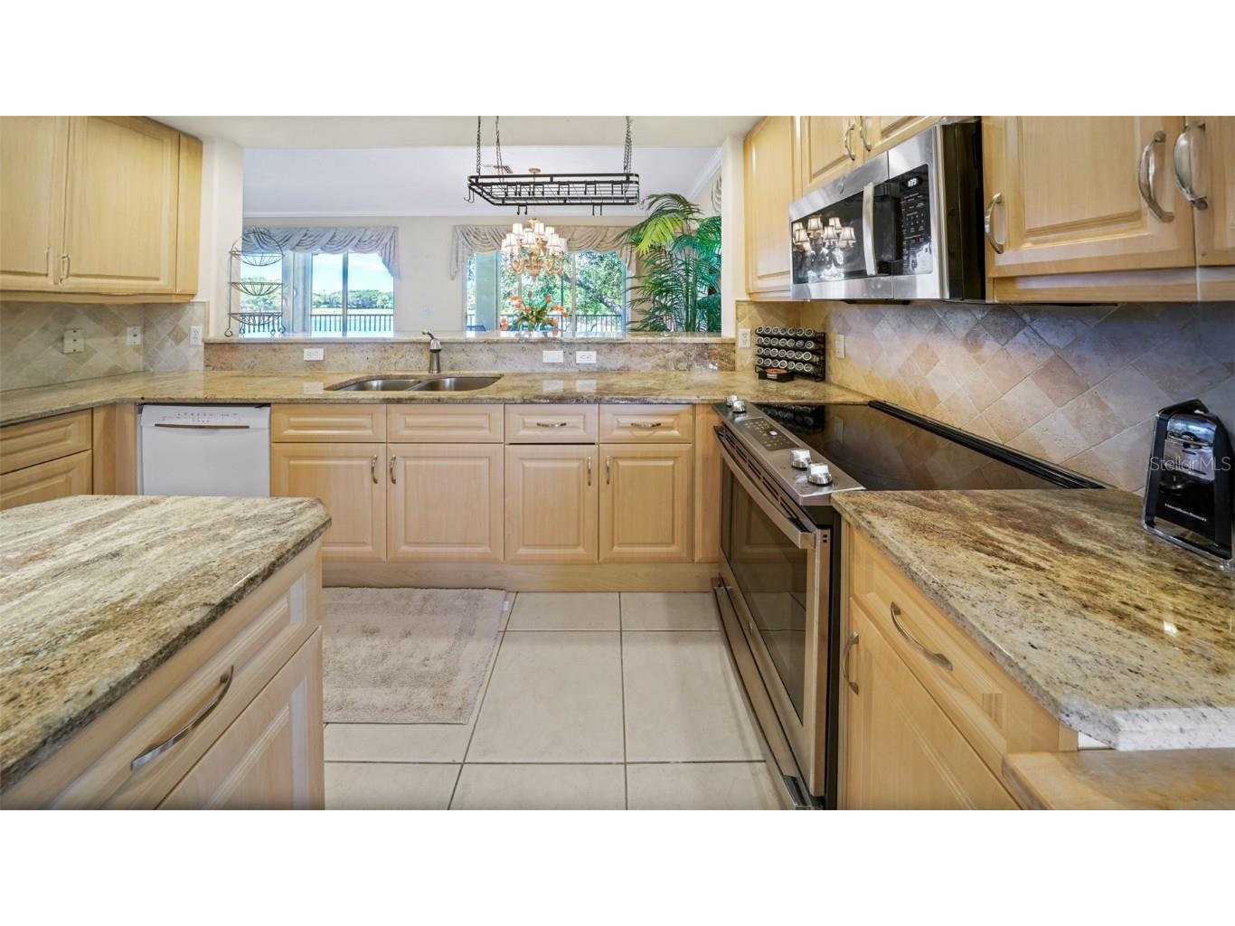 786 Regency Reserve Circle #1404 Naples FL 34119 C7511226 image18