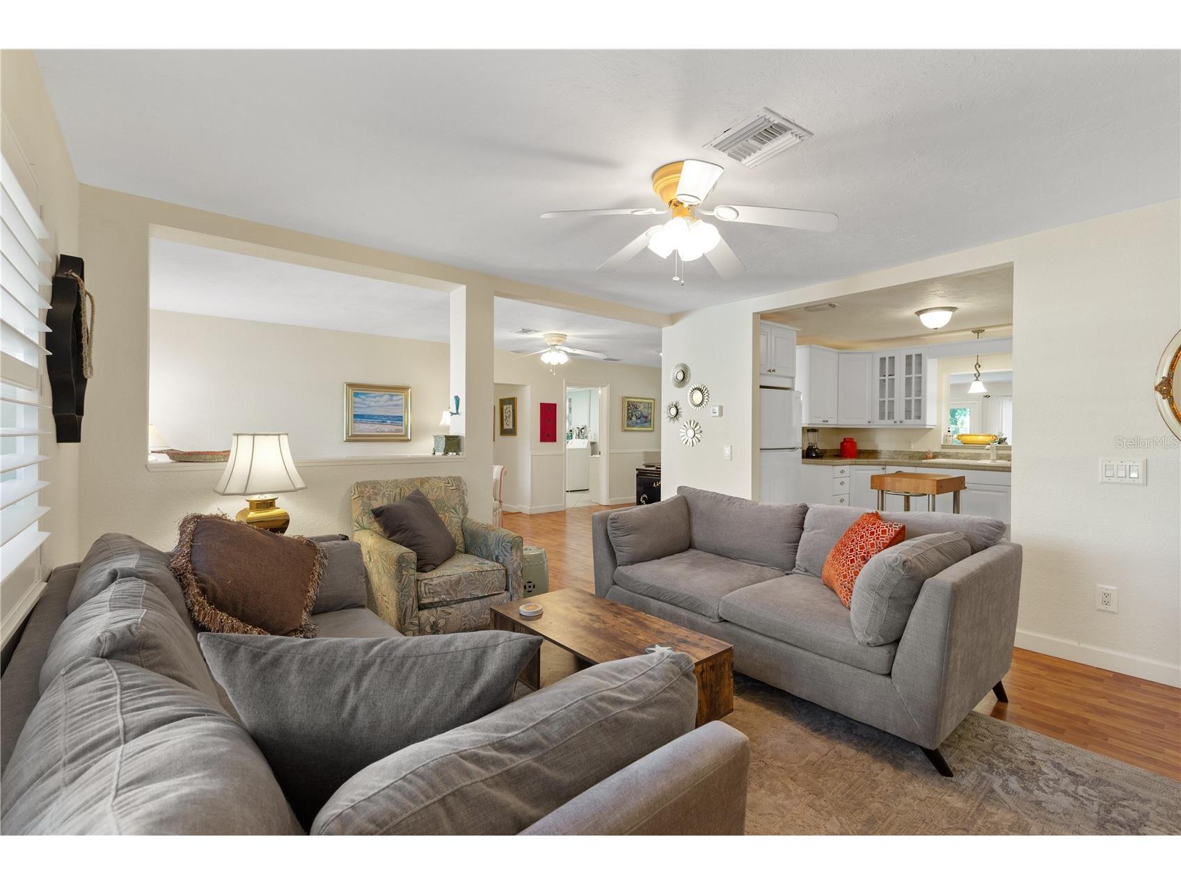 7860 Holiday Drive Sarasota FL 34231 A4648873 image17