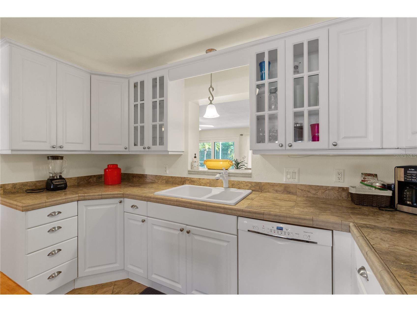 7860 Holiday Drive Sarasota FL 34231 A4691644 image9