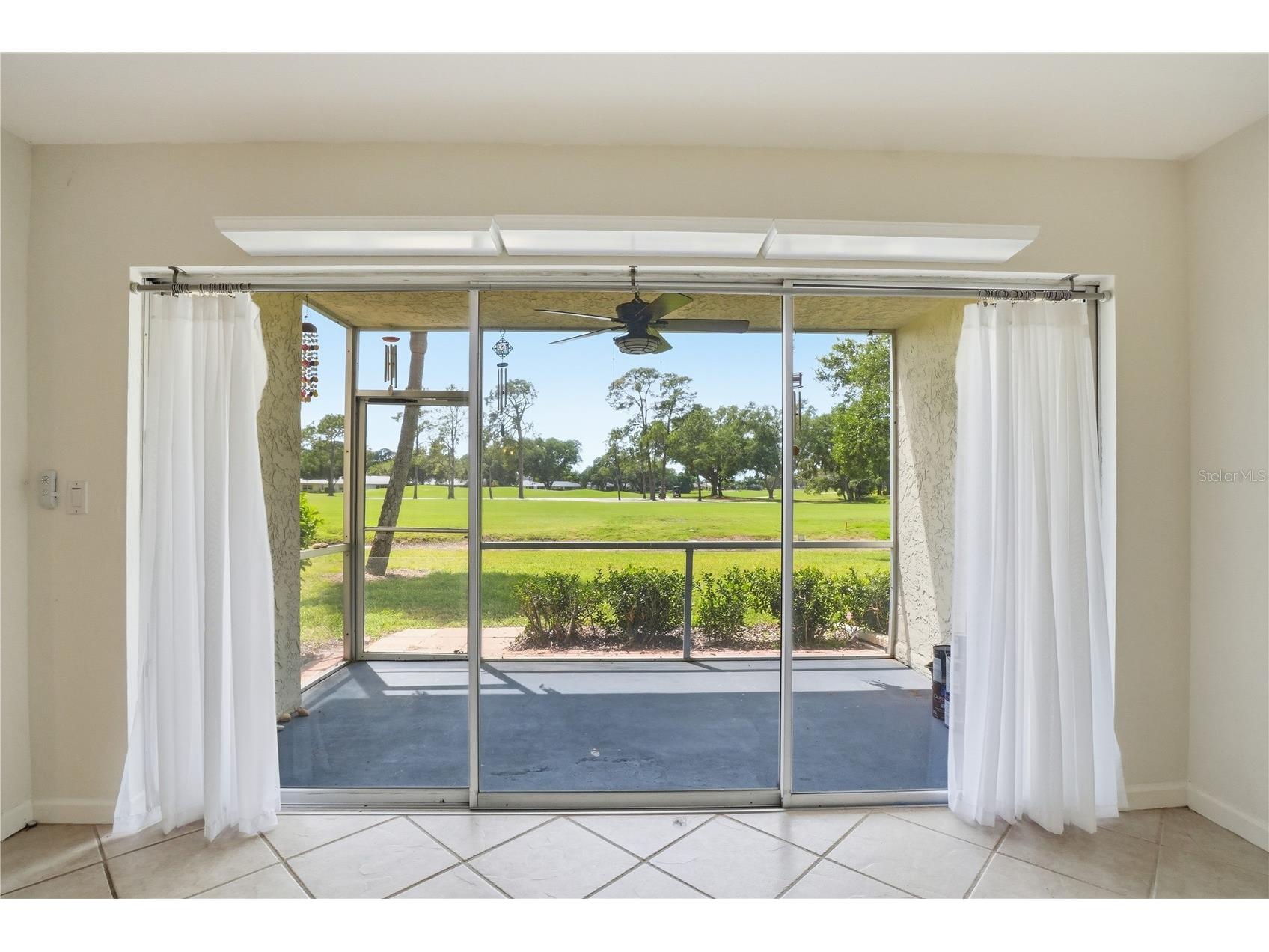 7860 Palm Aire Lane #103 Sarasota FL 34243 A4689954 image10