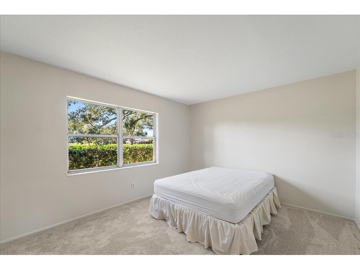 7860 Palm Aire Lane #104 Sarasota FL 34243 A4676737 image20