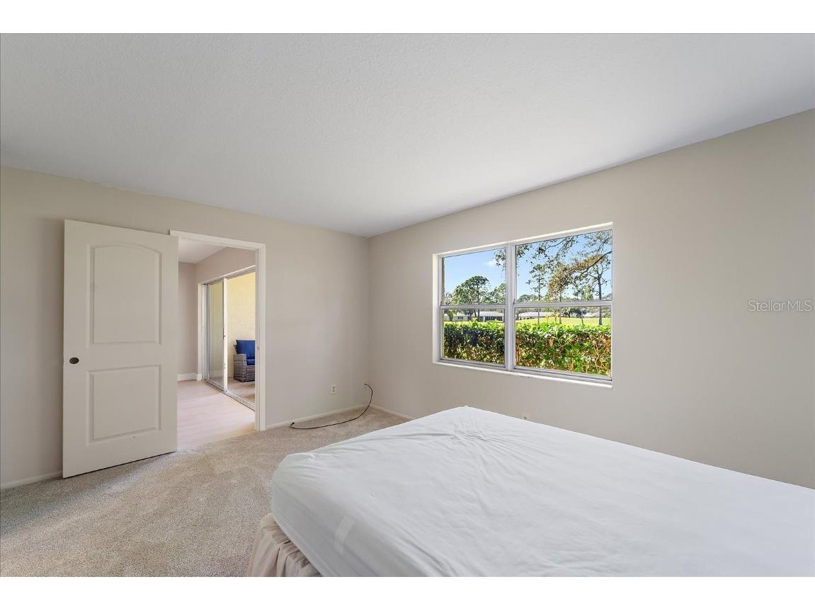 7860 Palm Aire Lane #104 Sarasota FL 34243 A4676737 image21