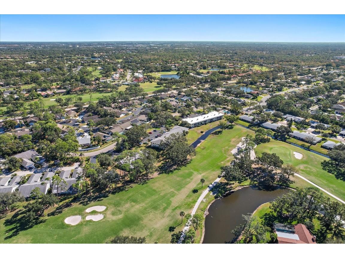 7860 Palm Aire Lane #104 Sarasota FL 34243 A4676737 image30