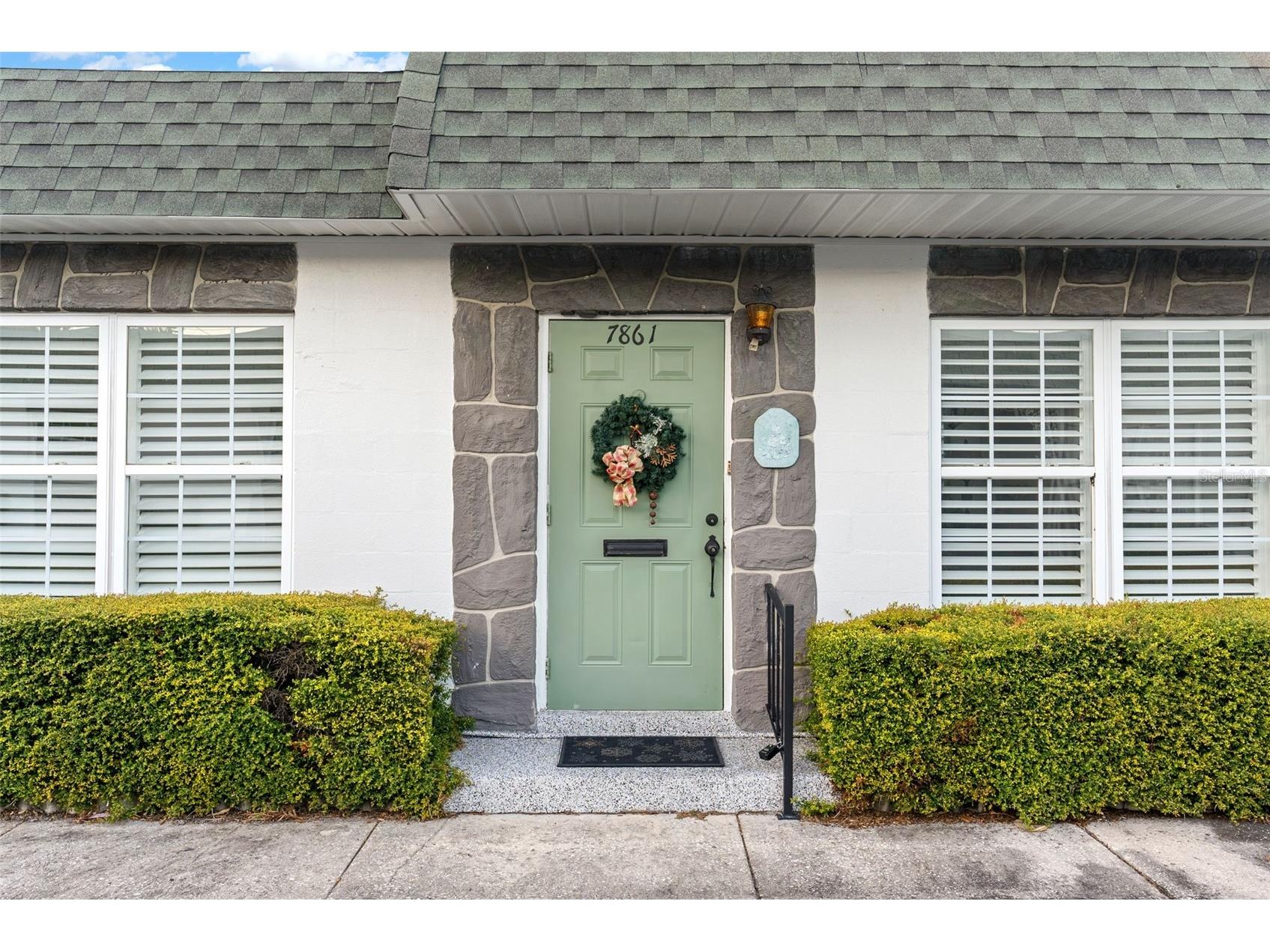 7861 38th Terrace N Saint Petersburg FL 33709 TB8457069 image1
