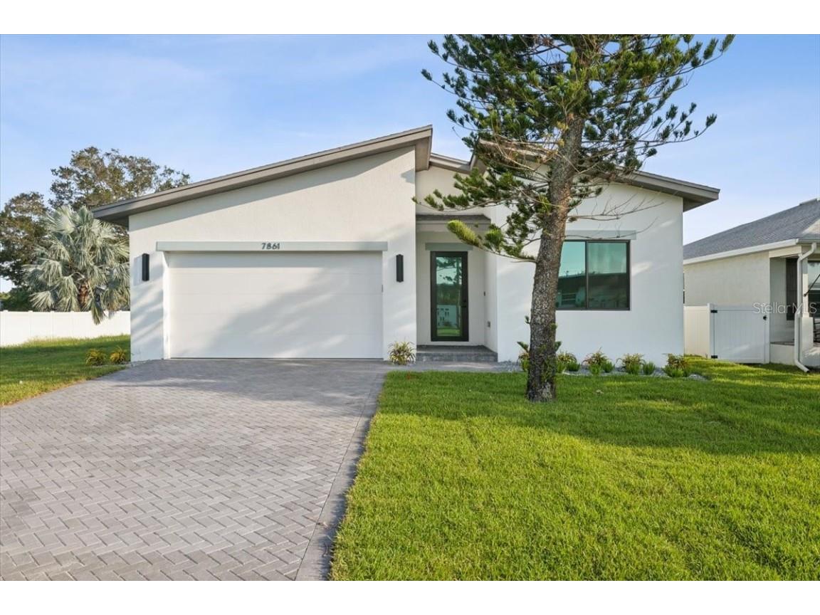 7861 40th Avenue N Saint Petersburg FL 33709 L4948094 image1