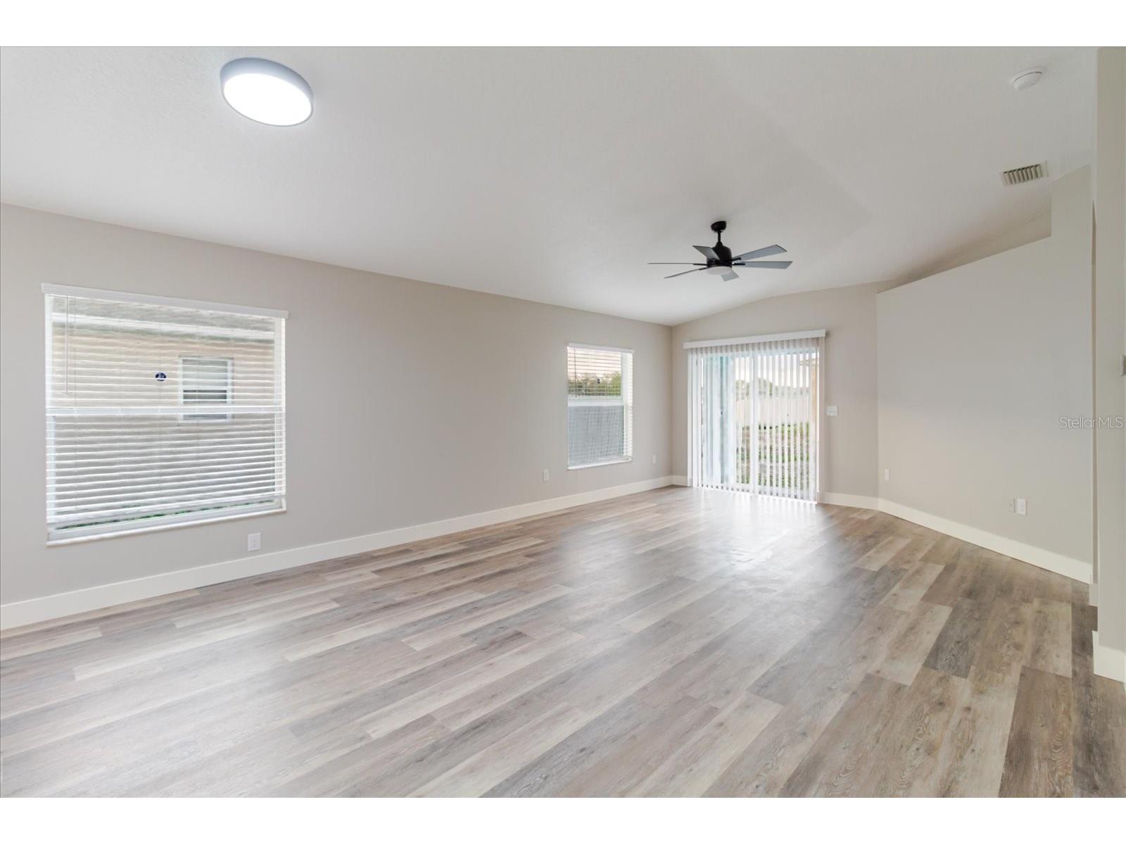 7861 Carriage Pointe Drive Gibsonton FL 33534 A4685549 image11