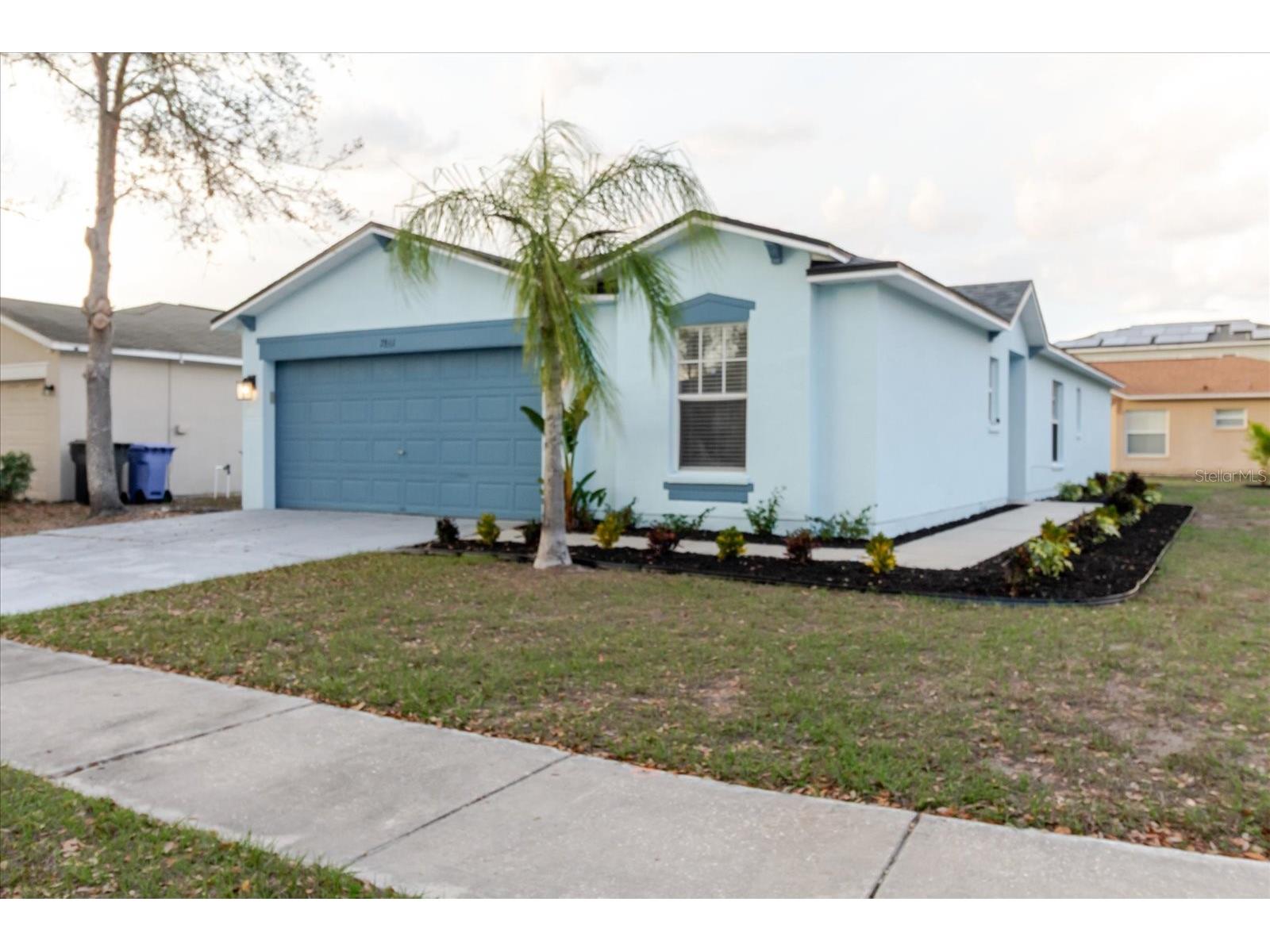 7861 Carriage Pointe Drive Gibsonton FL 33534 A4685549 image2
