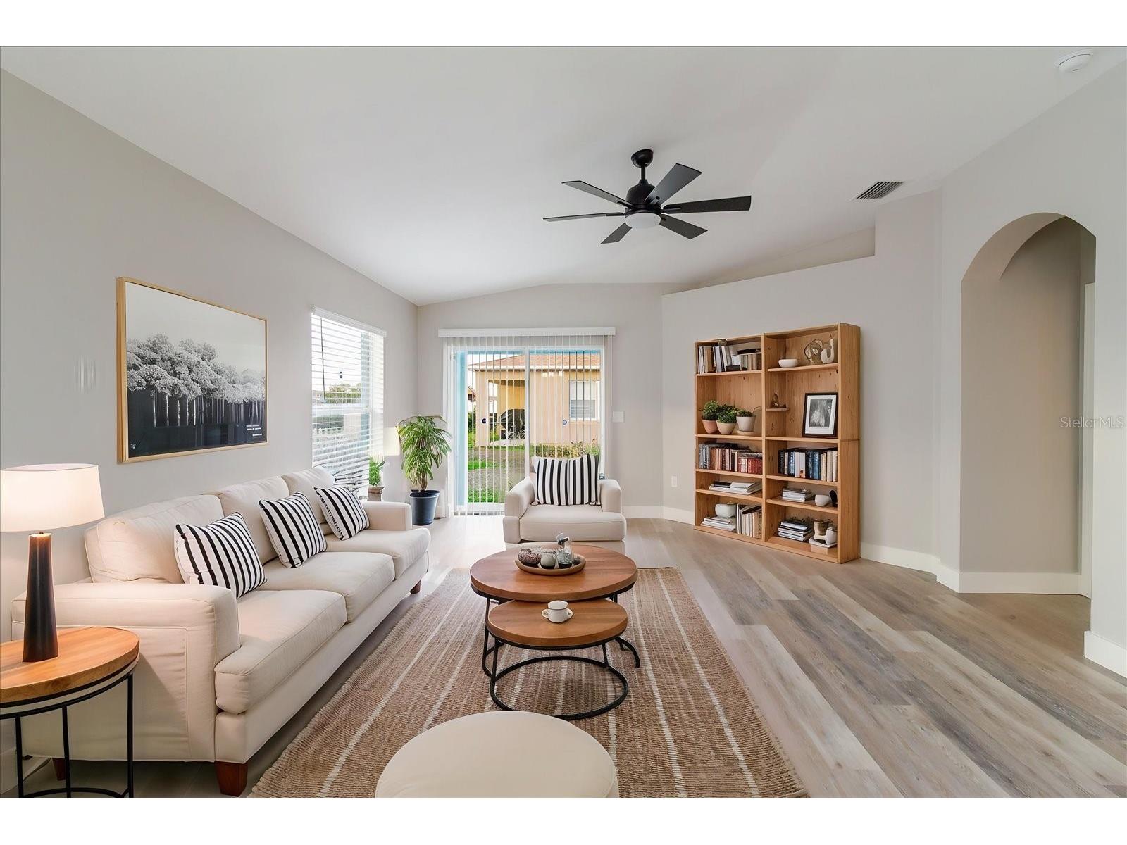 7861 Carriage Pointe Drive Gibsonton FL 33534 A4685549 image6