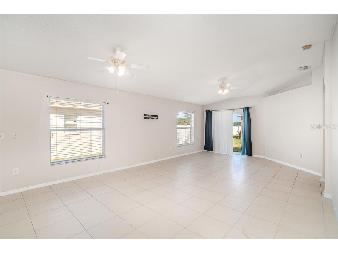 7861 Carriage Pointe Drive Gibsonton FL 33534 TB8438820 image4
