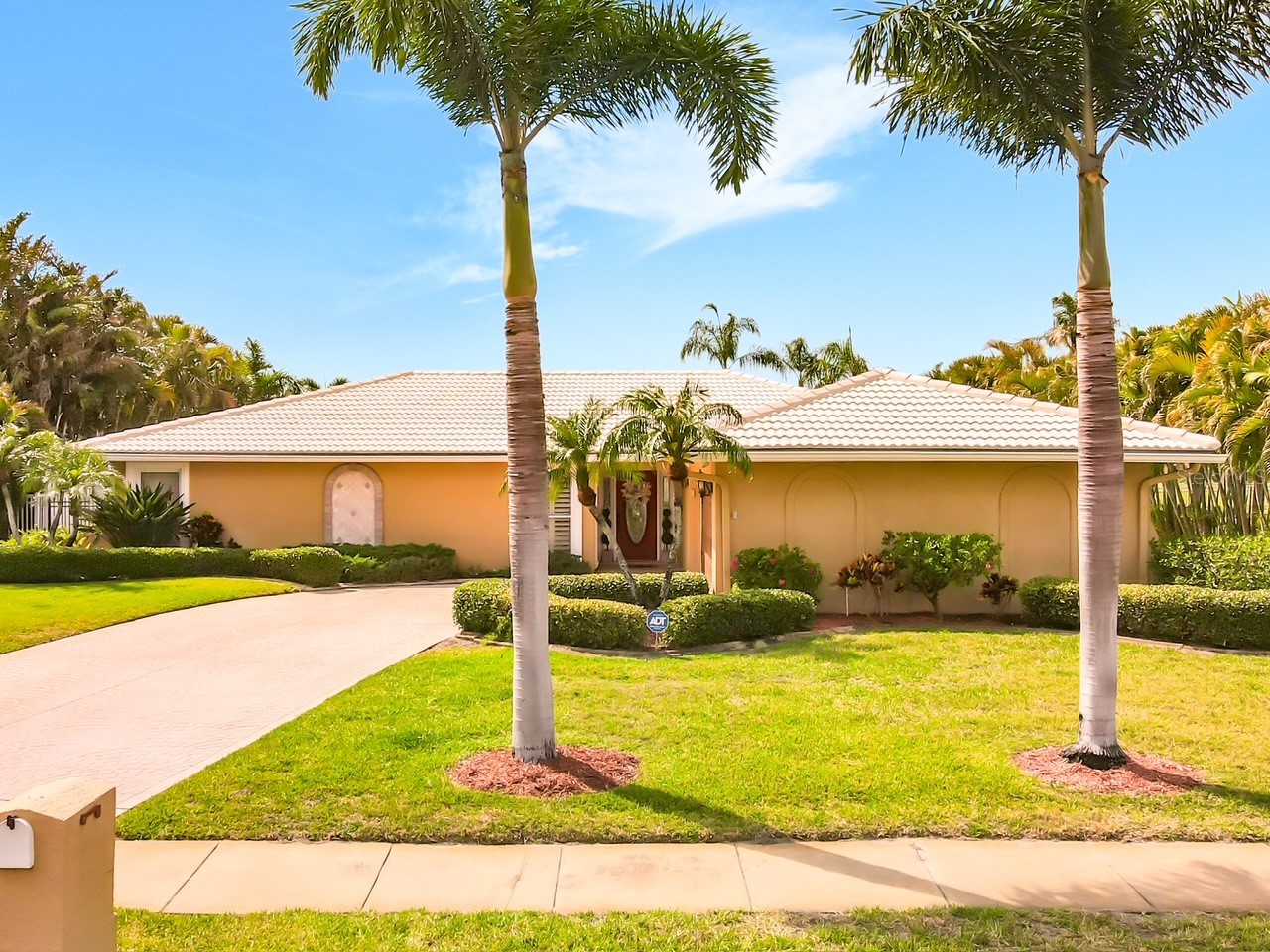 7861 Oliver Road Seminole FL 33777 L4961828 image1