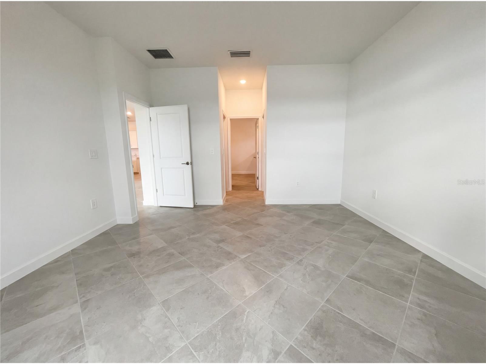 7863 Lakes Edge Lane Port Charlotte FL 33981 O6382630 image18