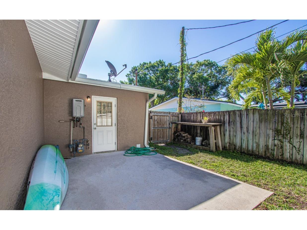 7864 15th Way N Saint Petersburg FL 33702 TB8454635 image20