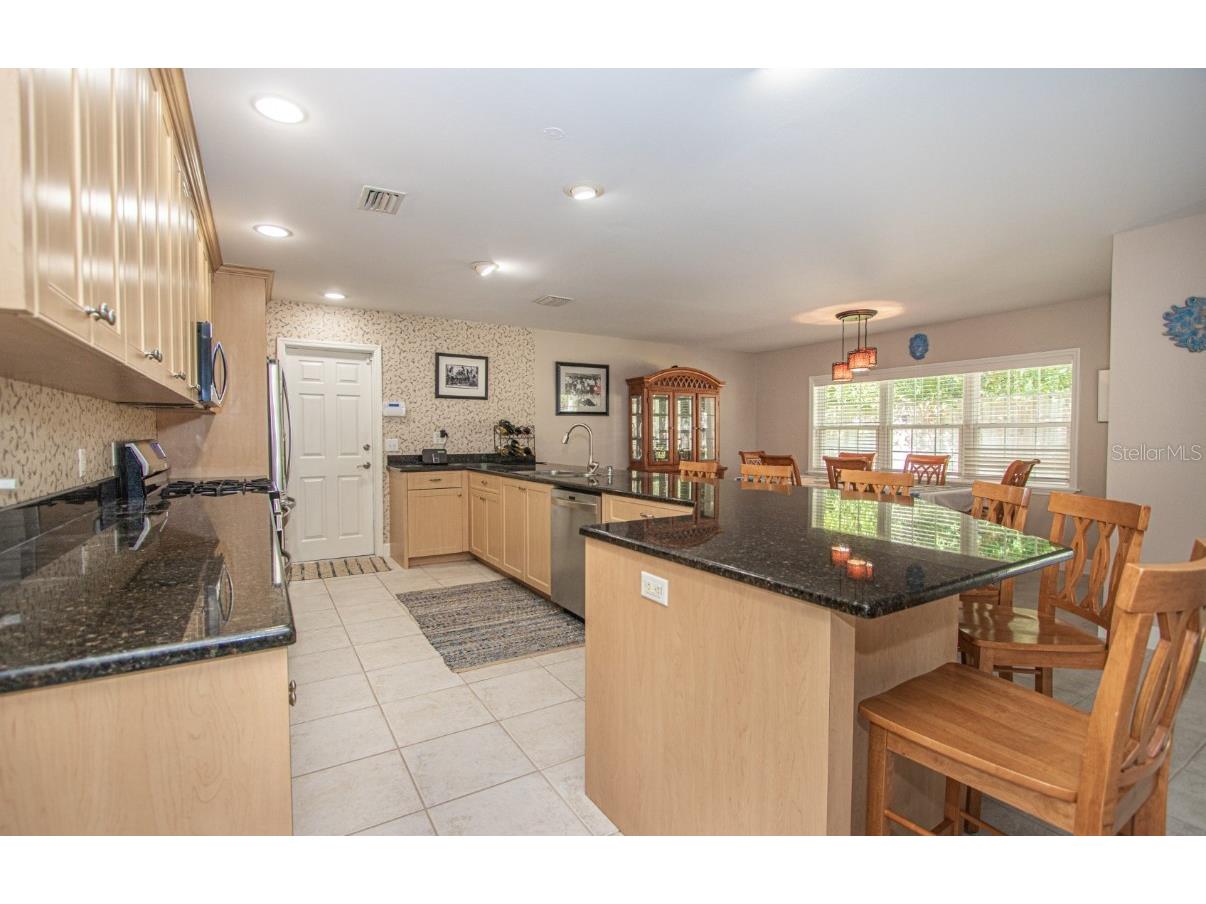 7864 15th Way N Saint Petersburg FL 33702 TB8454635 image5