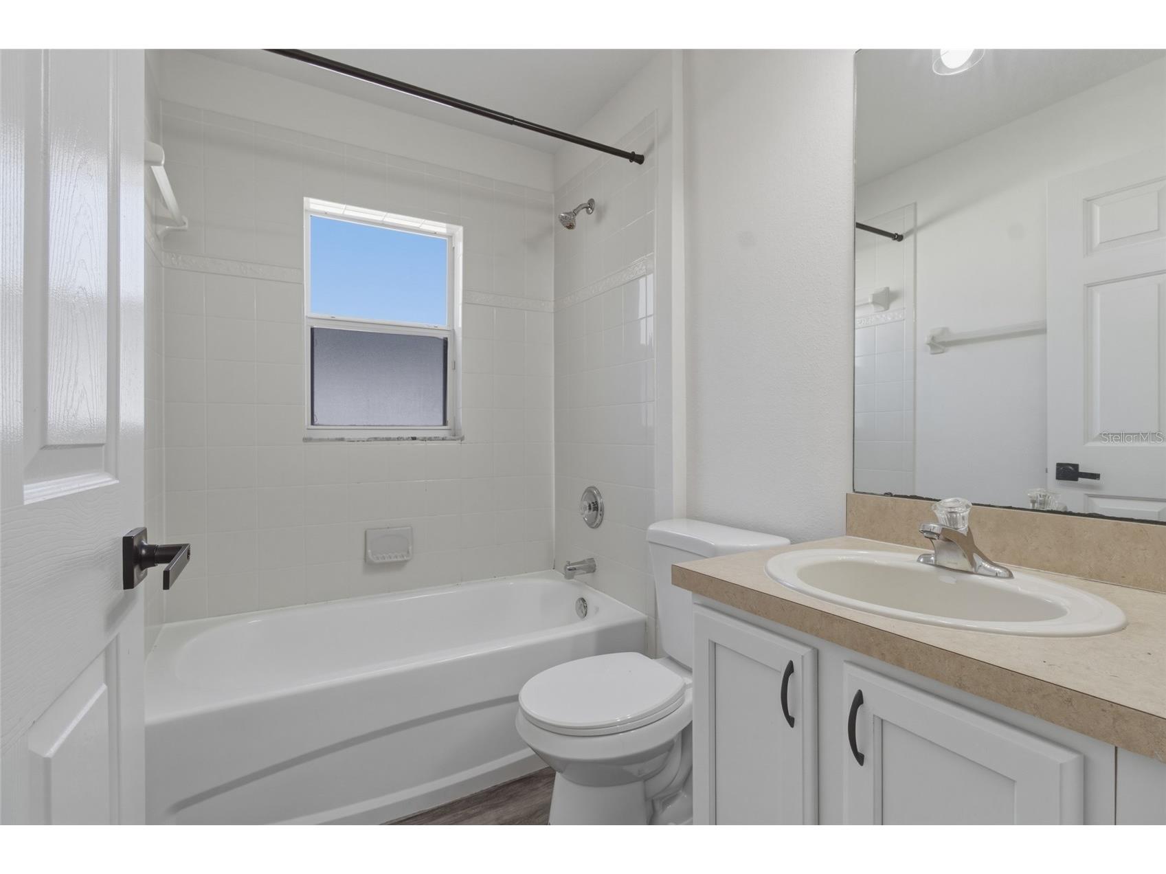 7865 Carriage Pointe Drive Gibsonton FL 33534 TB8466898 image14