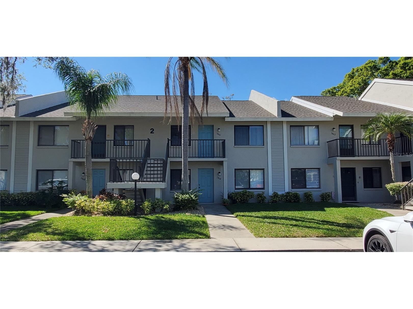 7866 Eagle Creek Drive Sarasota FL 34243 R4906785 image1