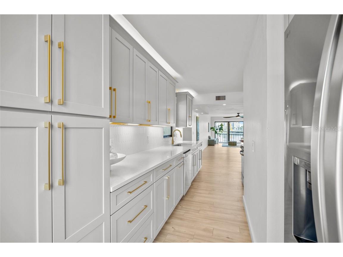 7867 Sailboat Key Blvd S #201 South Pasadena FL 33707 TB8422458 image11