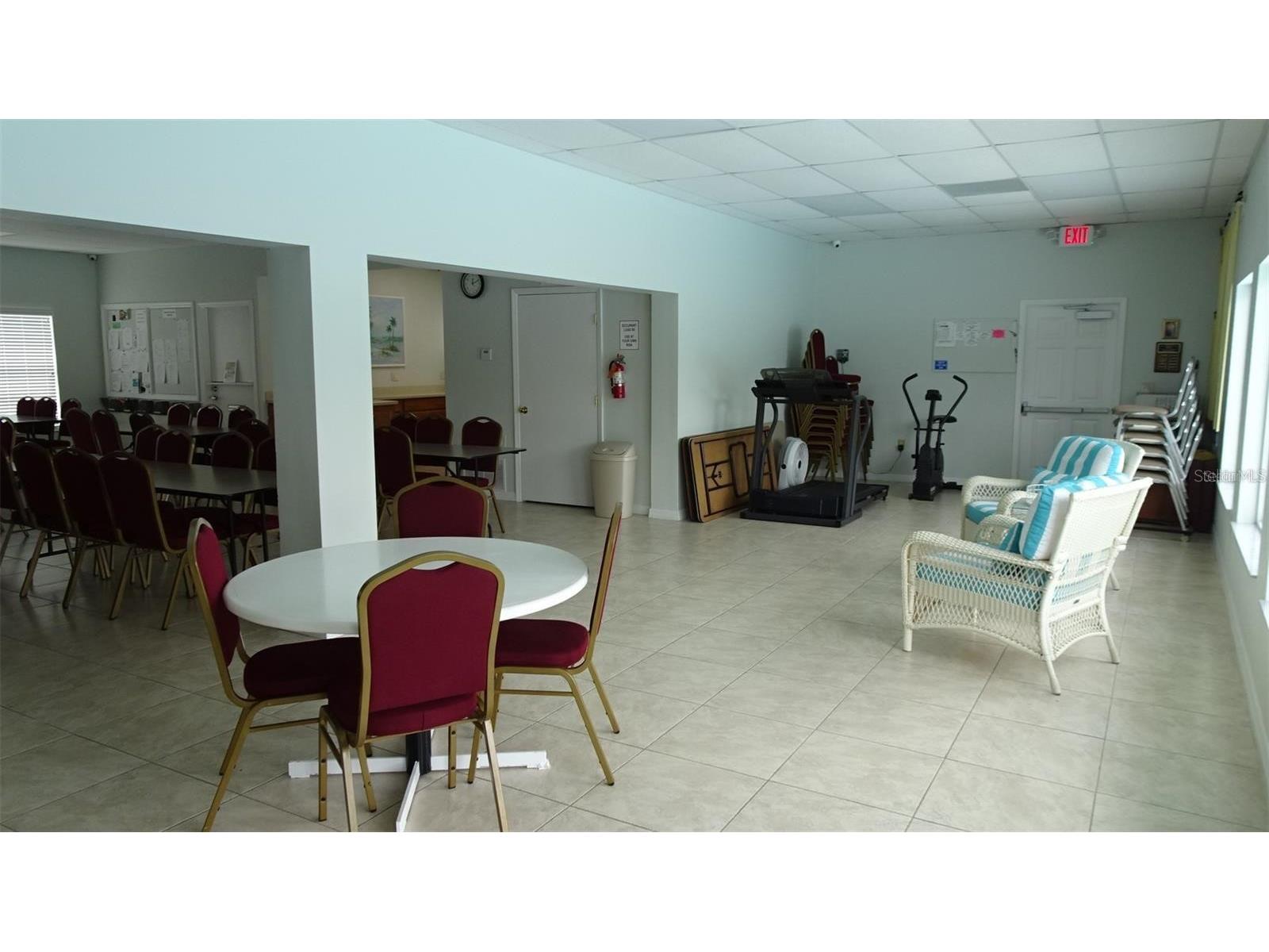7868 40th Avenue N #7868 Saint Petersburg FL 33709 TB8530698 image32