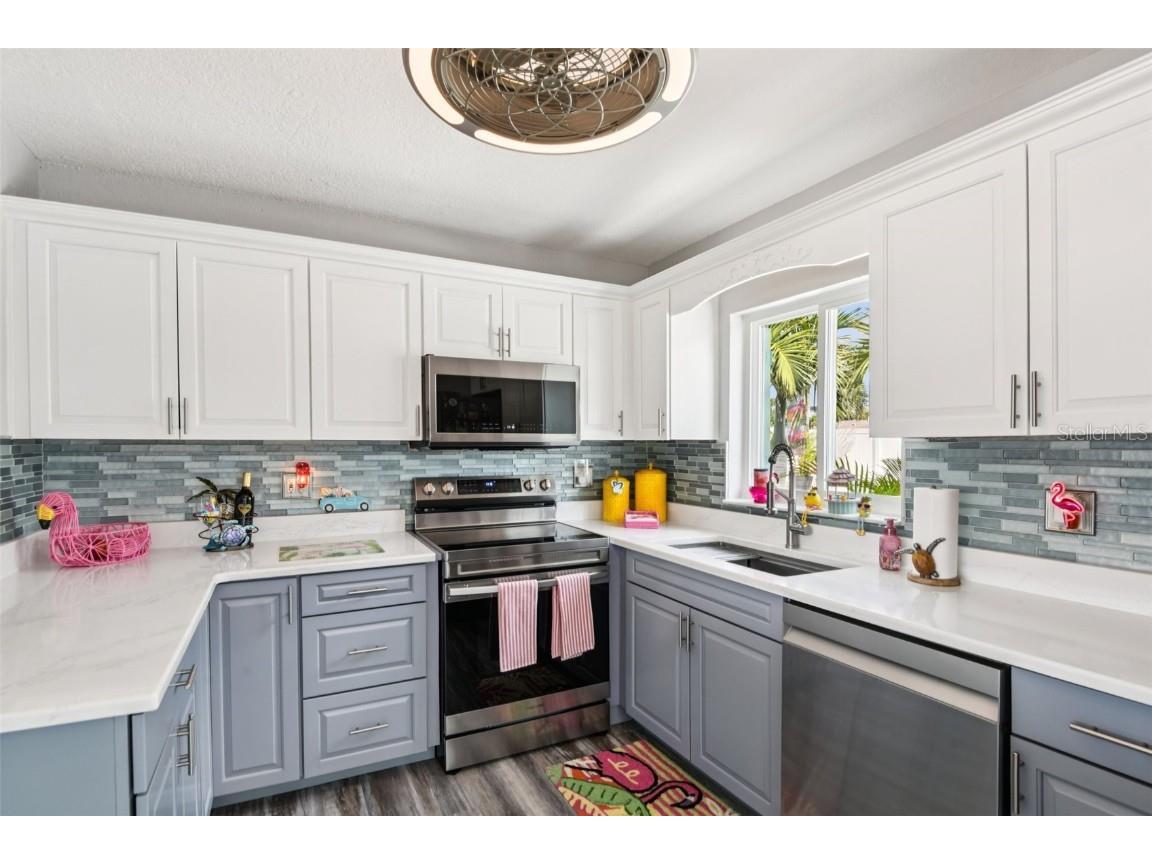 7869 Causeway Boulevard S Saint Petersburg FL 33707 TB8420164 image15