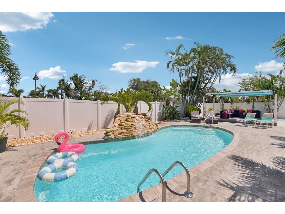 7869 Causeway Boulevard S Saint Petersburg FL 33707 TB8420164 image43