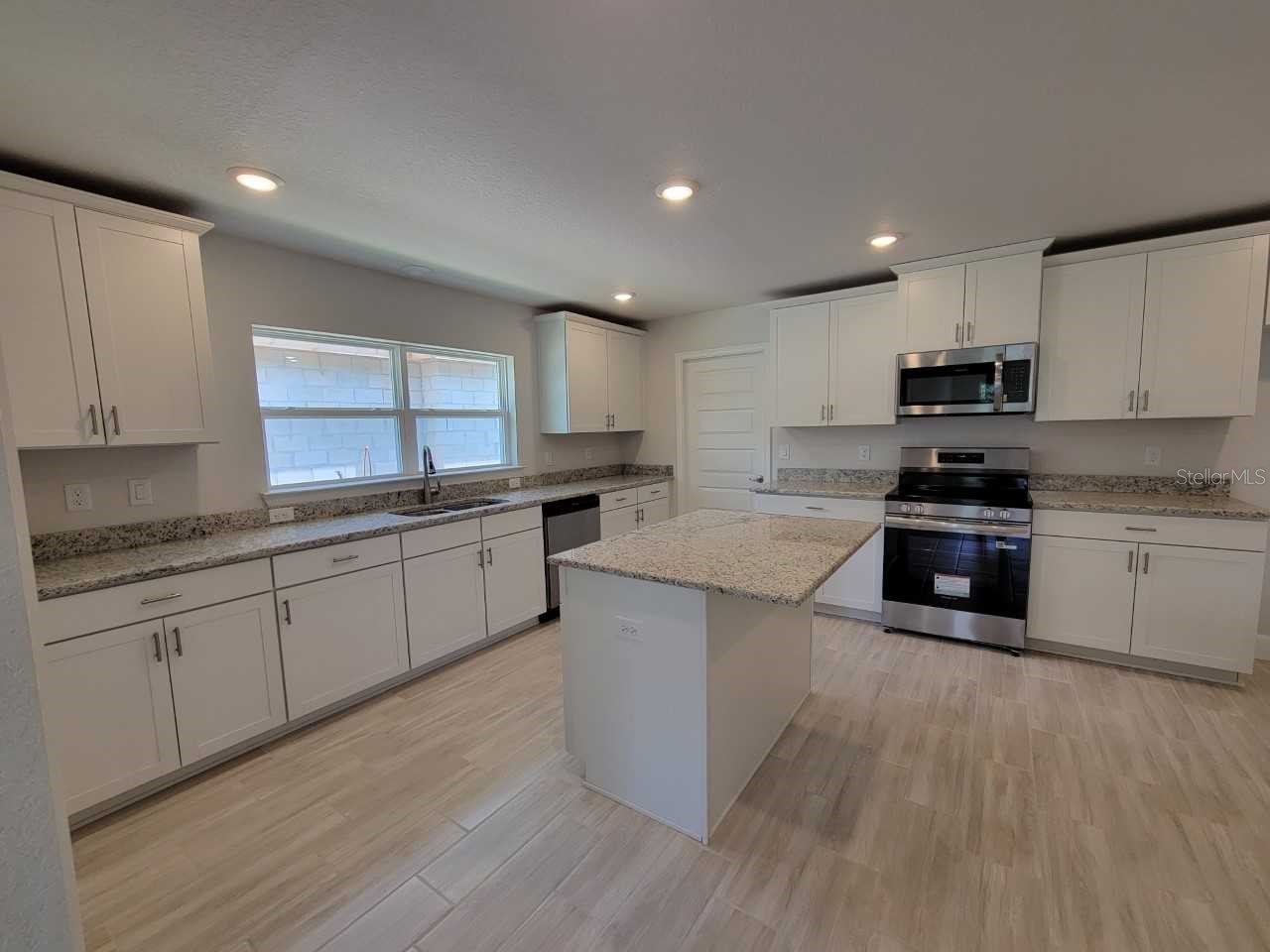 7869 SW 125th Court Road Dunnellon FL 34432 OM709129 image6