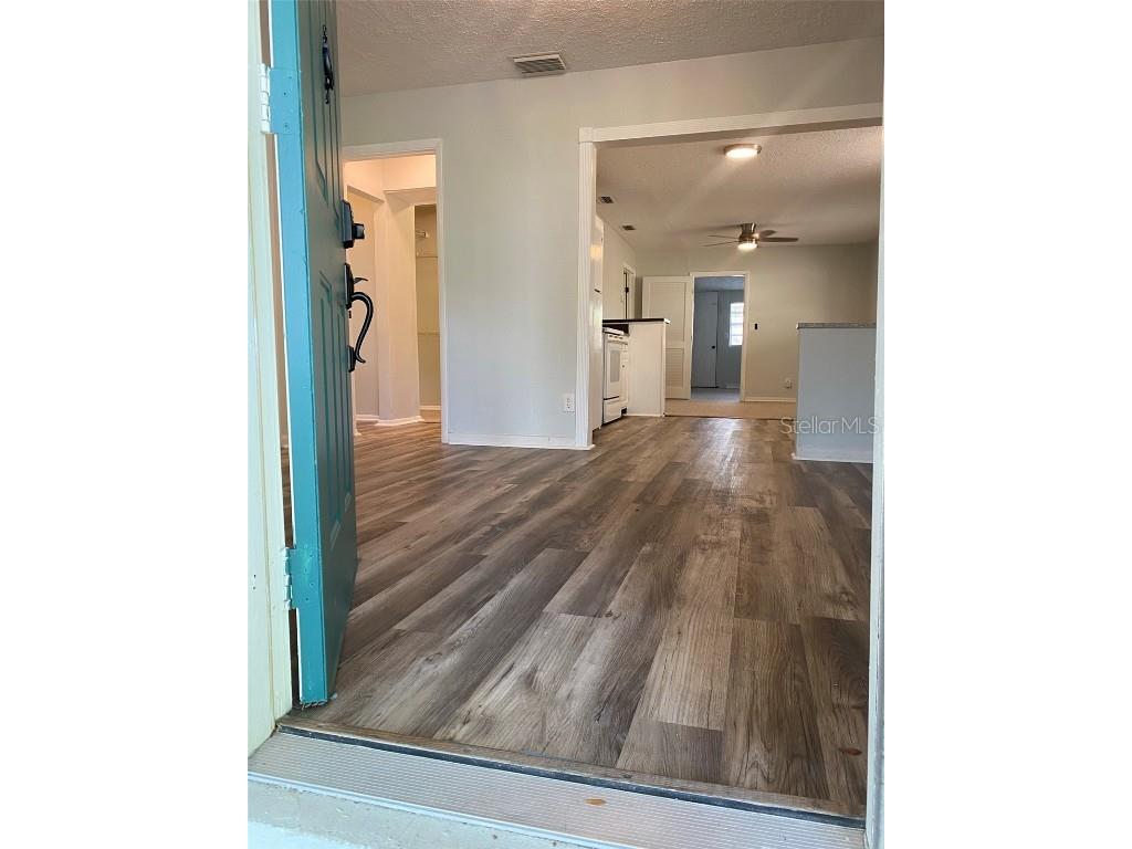 787 12th Avenue N Saint Petersburg FL 33701 TB8405543 image3