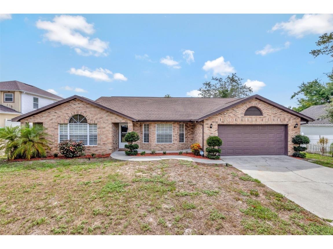 787 Leeward Drive Deltona FL 32738 V4944395 image1