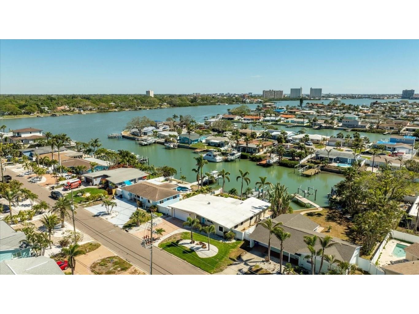 7870 Causeway Boulevard S Saint Petersburg FL 33707 TB8415259 image3