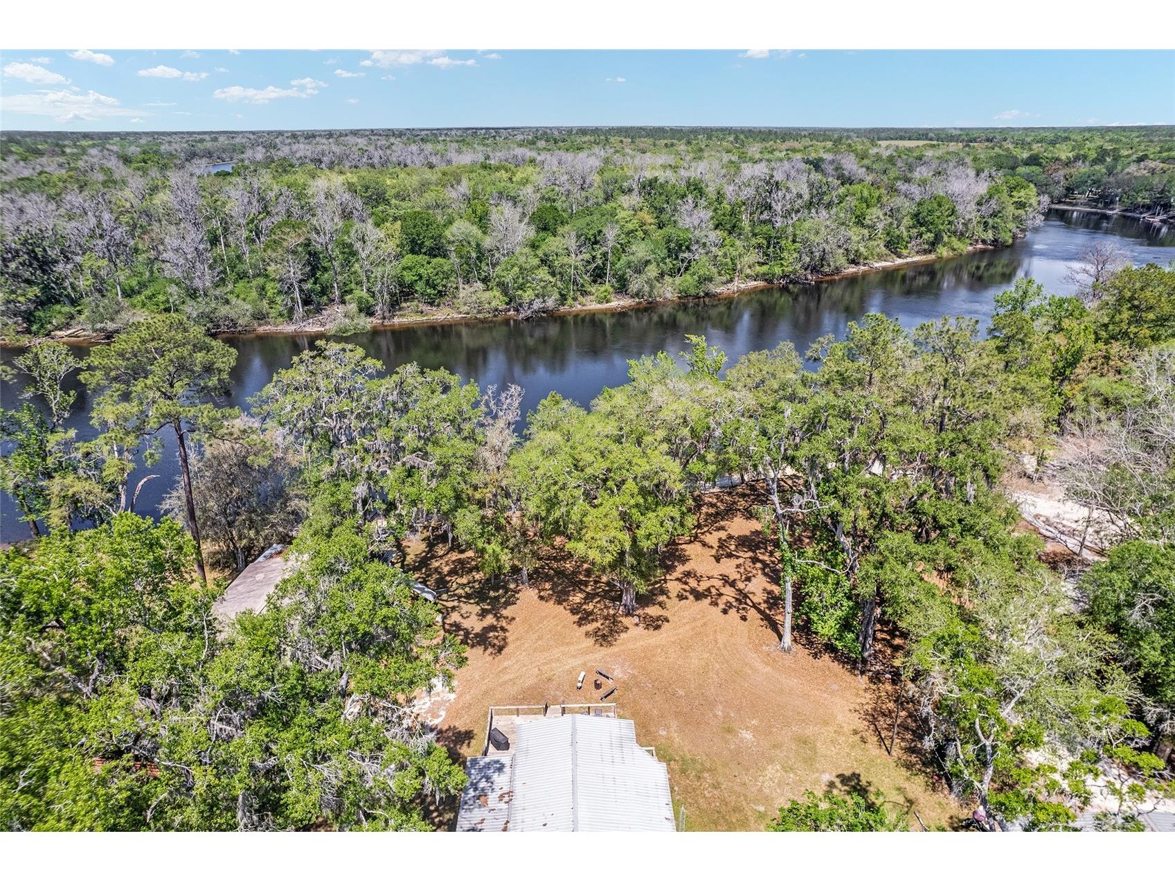 7870 SW 25th Place Bell FL 32619 - SUWANNEE RIVER GC539117 image1