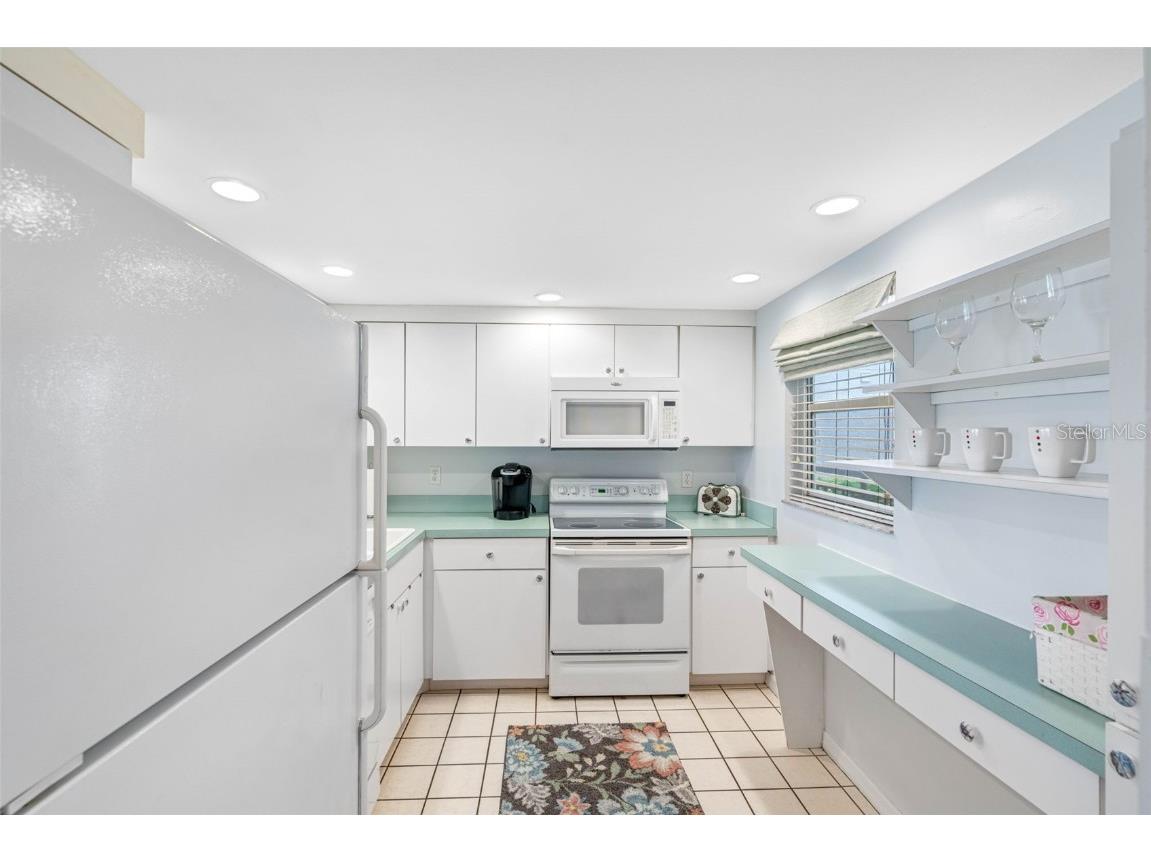 7871 Sailboat Key Boulevard S #106 South Pasadena FL 33707 - BOCA CIEGA BAY / INTRACOASTAL TB8428377 image4