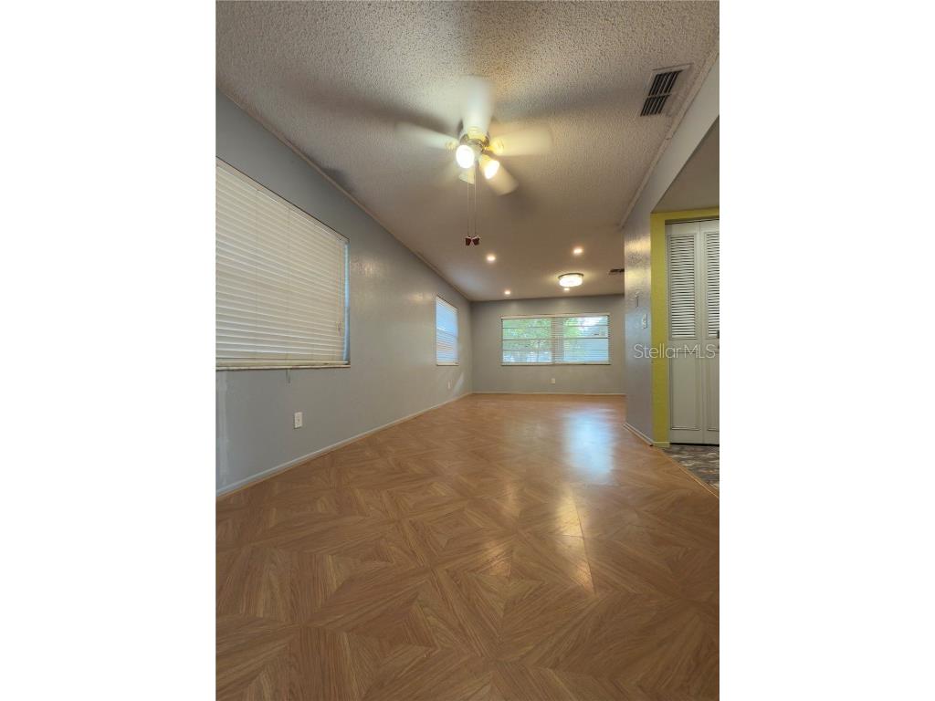 7872 59th Street N Pinellas Park FL 33781 TB8454603 image7