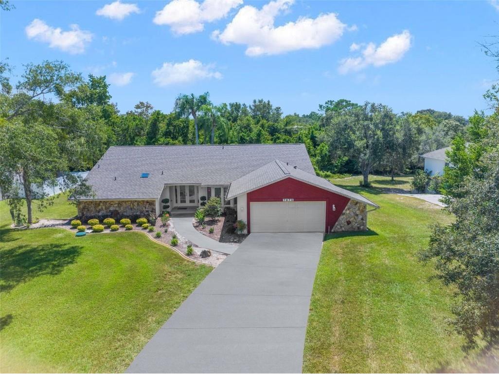 7872 Floral Drive Weeki Wachee FL 34607 W7858406 image1