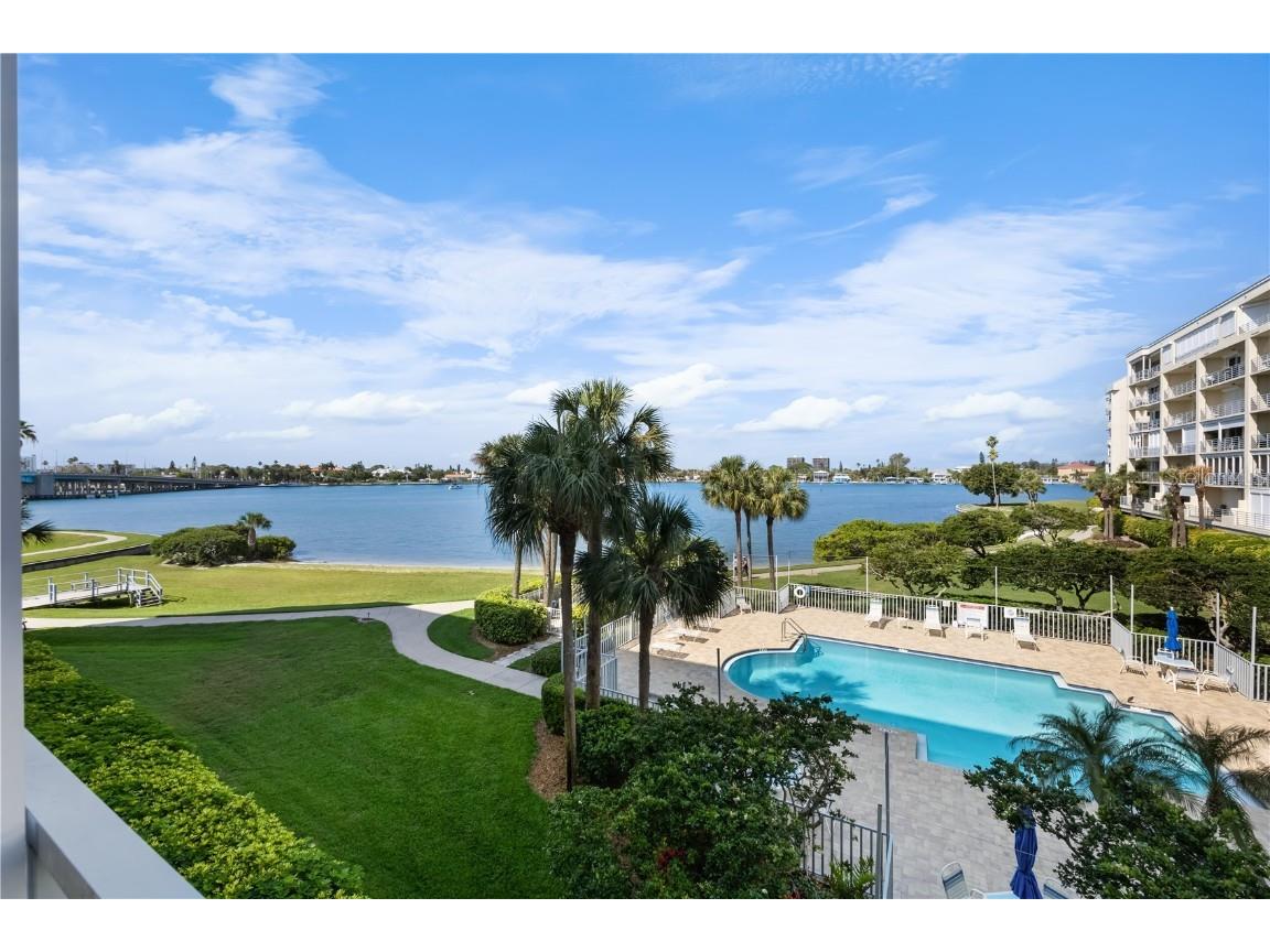 7872 Sailboat Key Boulevard S #205 South Pasadena FL 33707 - INTTRACOASTAL U8241218 image1