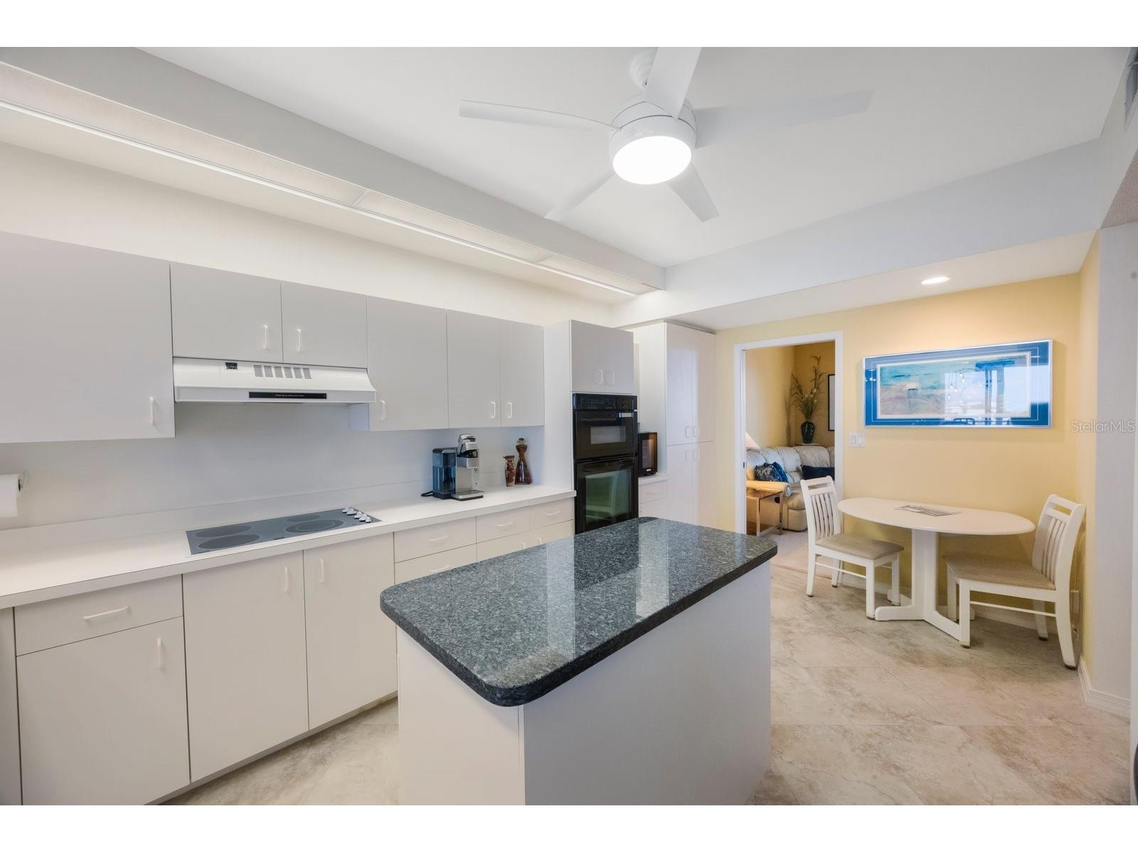 7872 Sailboat Key Boulevard S #PH602 South Pasadena FL 33707 - INTRACOASTAL/BOCA CIEGA BAY TB8523943 image14
