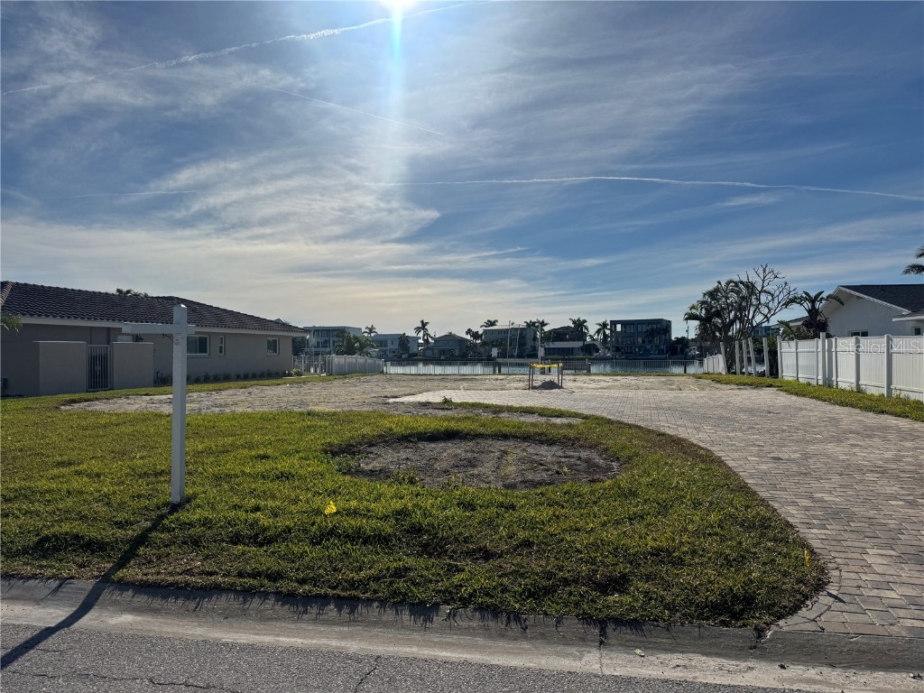 7874 9th Avenue S Saint Petersburg FL 33707 TB8335280 image19