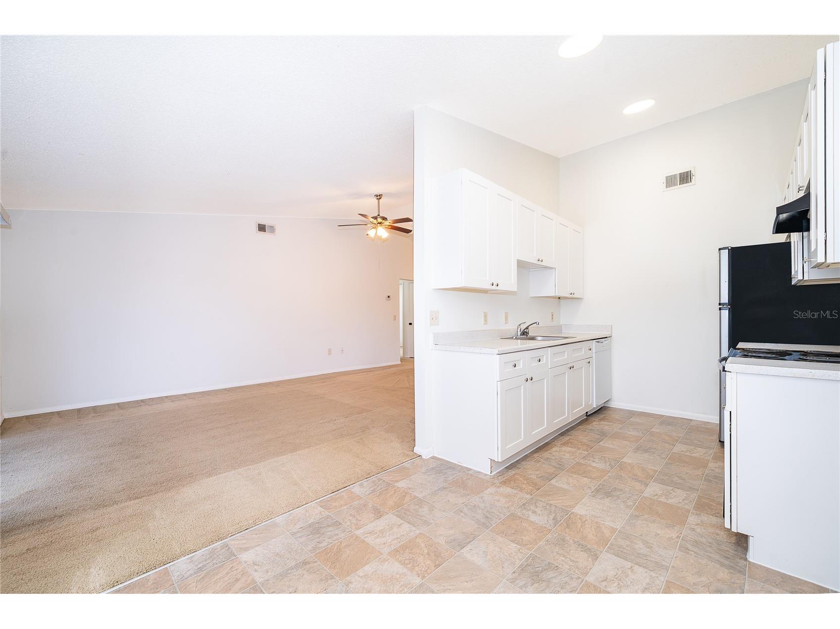 7876 Guardsmen Street Orlando FL 32822 O6382094 image11