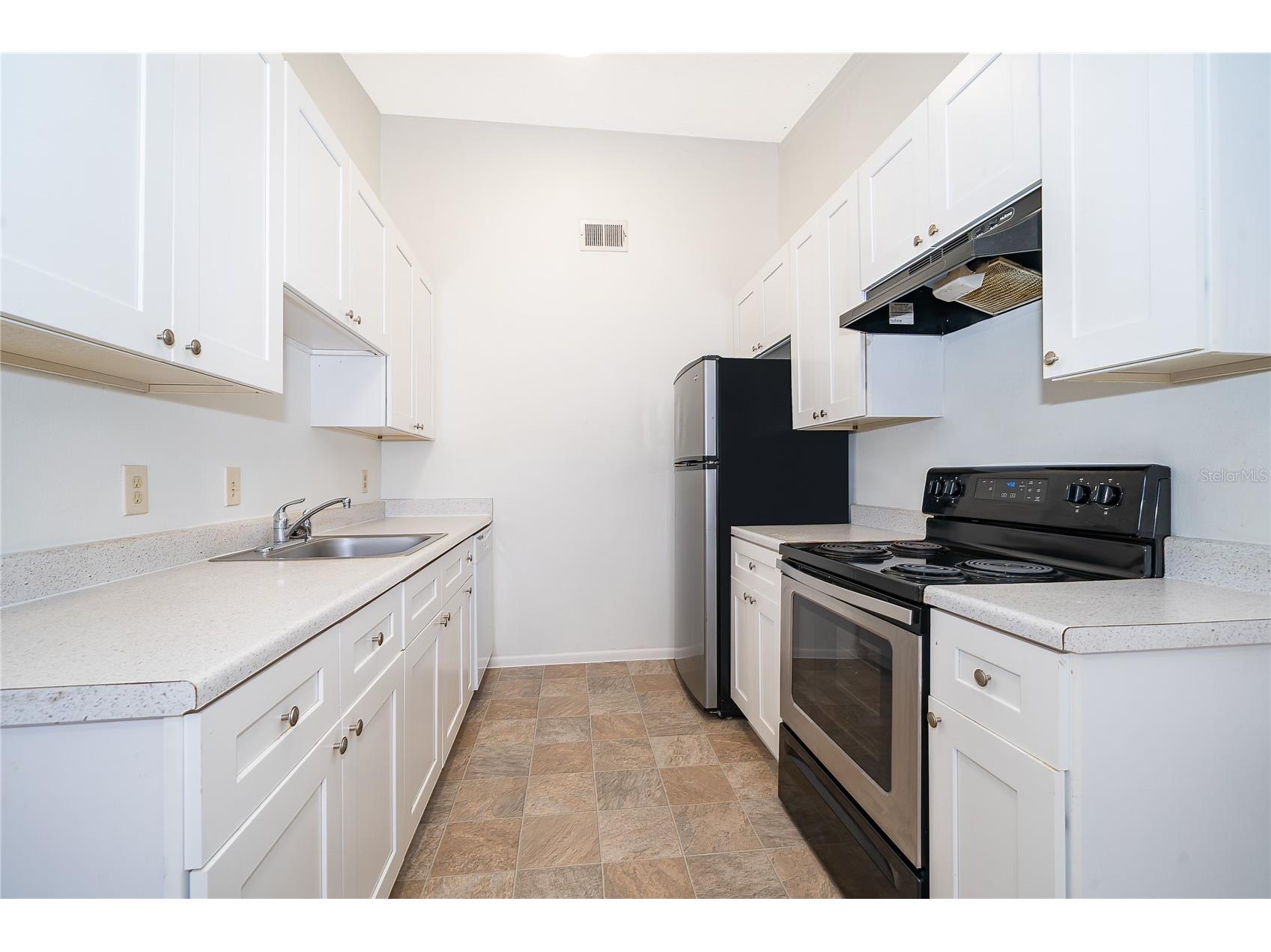 7876 Guardsmen Street Orlando FL 32822 O6382094 image5