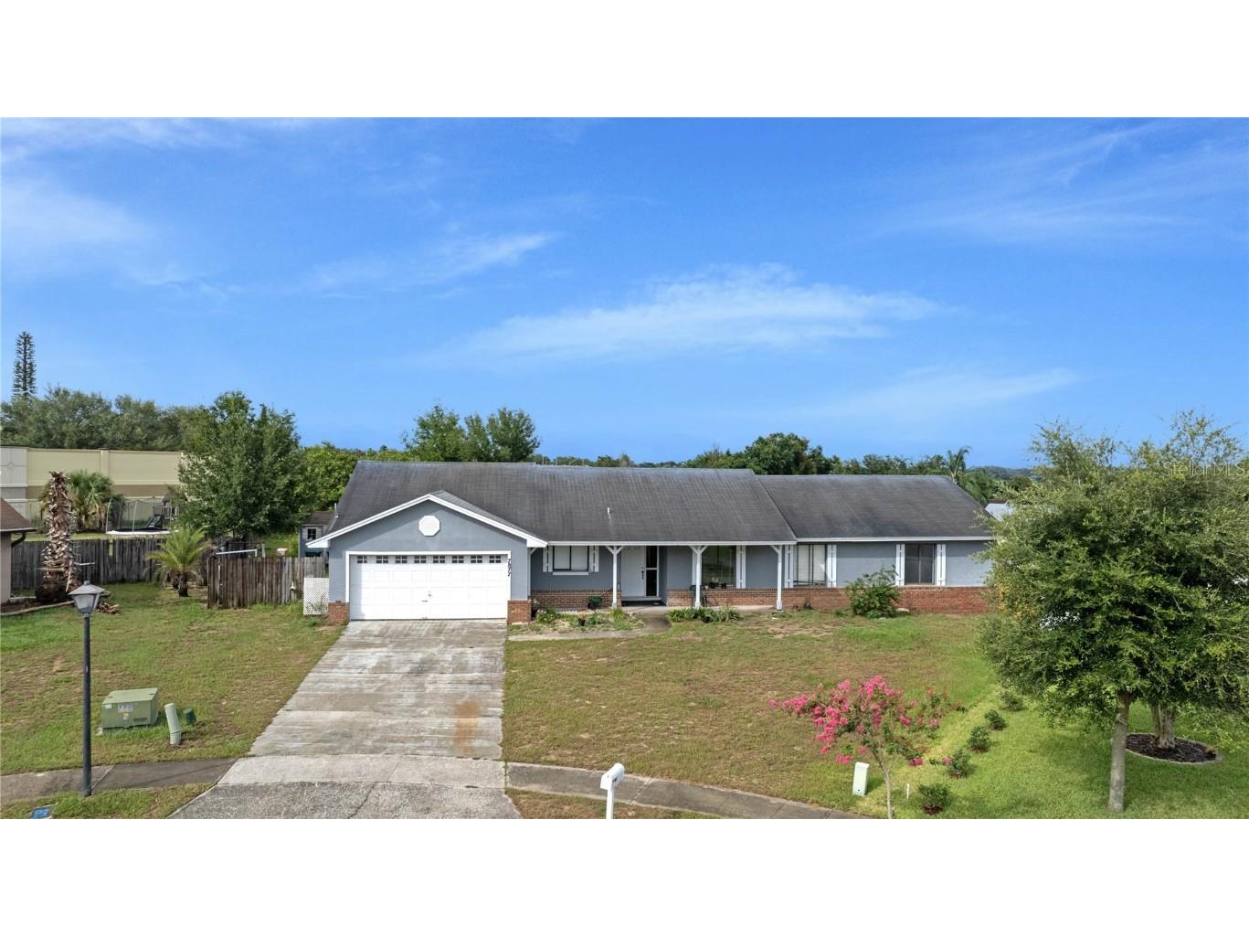 7877 Kensingham Court Orlando FL 32835 O6121259 image1