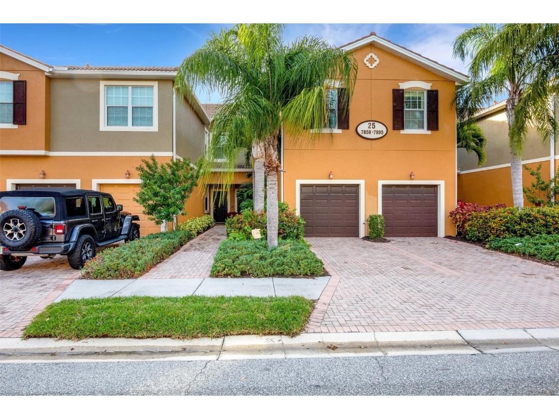 7879 Moonstone Drive #25-103 Sarasota FL 34233 A4593521 image1