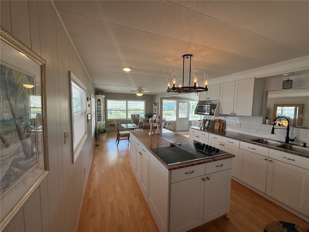 7880 54th Avenue N #75 Saint Petersburg FL 33709 TB8366920 image3