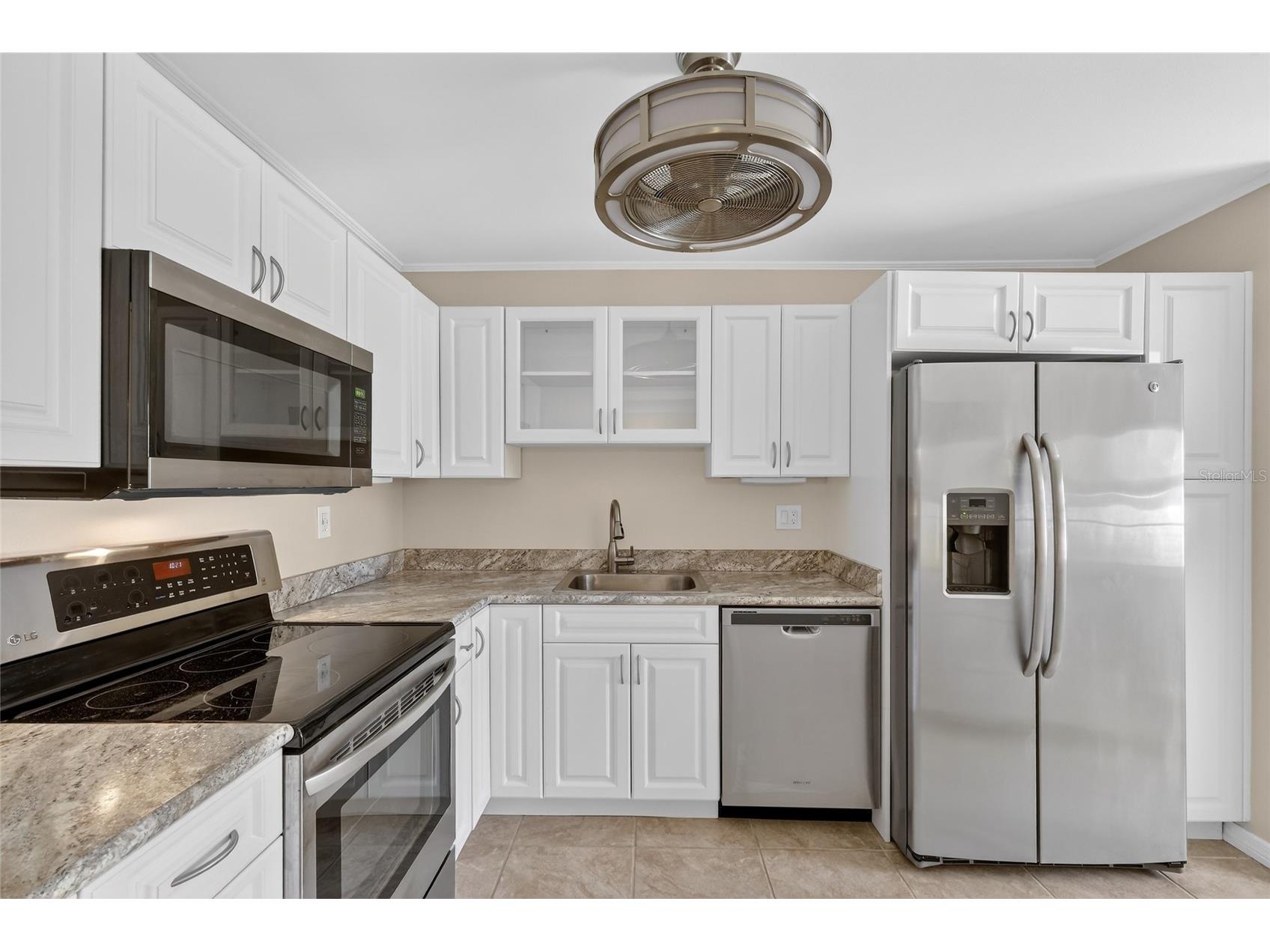 7880 Palm Aire Lane #105 Sarasota FL 34243 A4677623 image14