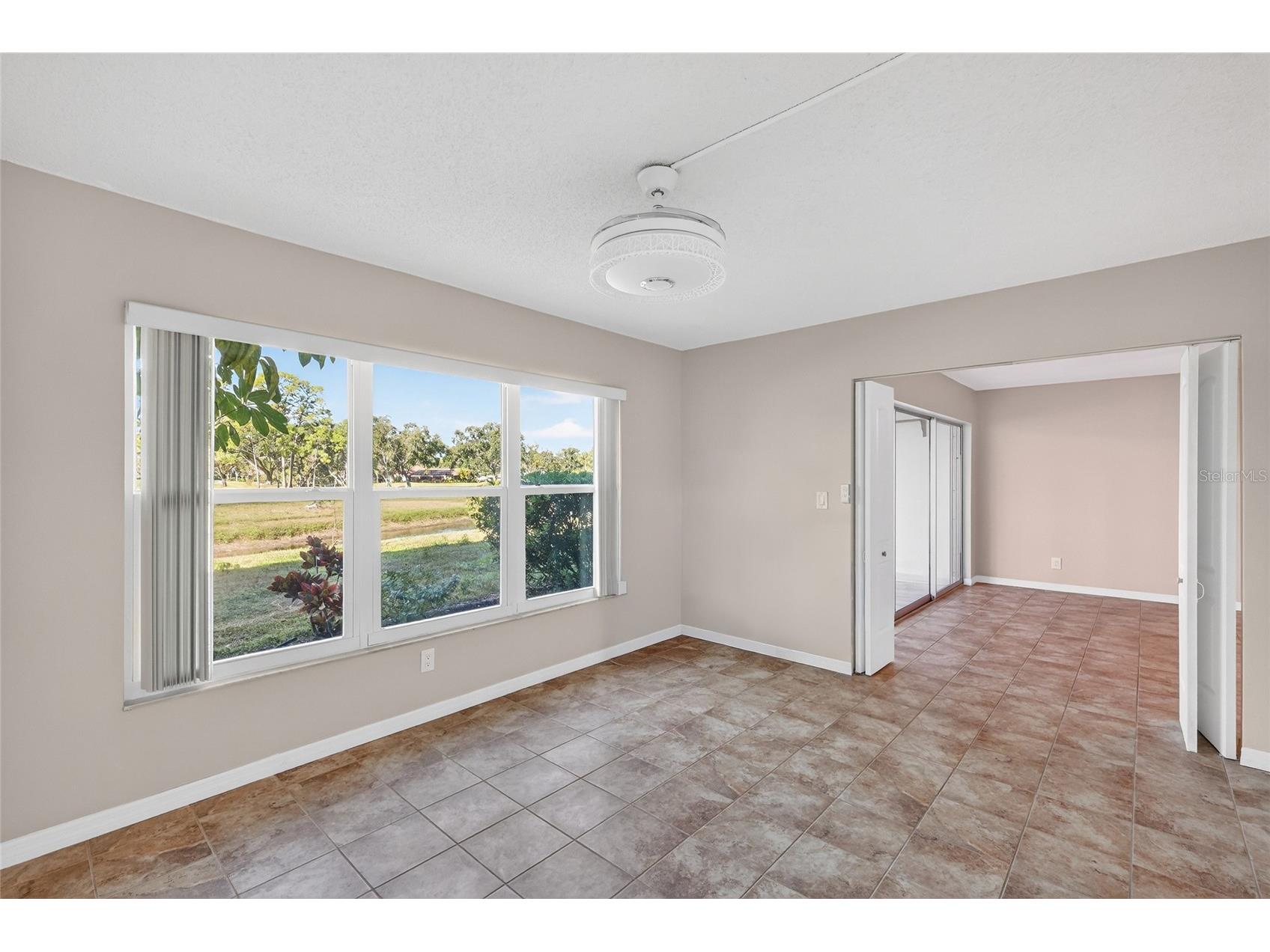 7880 Palm Aire Lane #105 Sarasota FL 34243 A4677623 image17